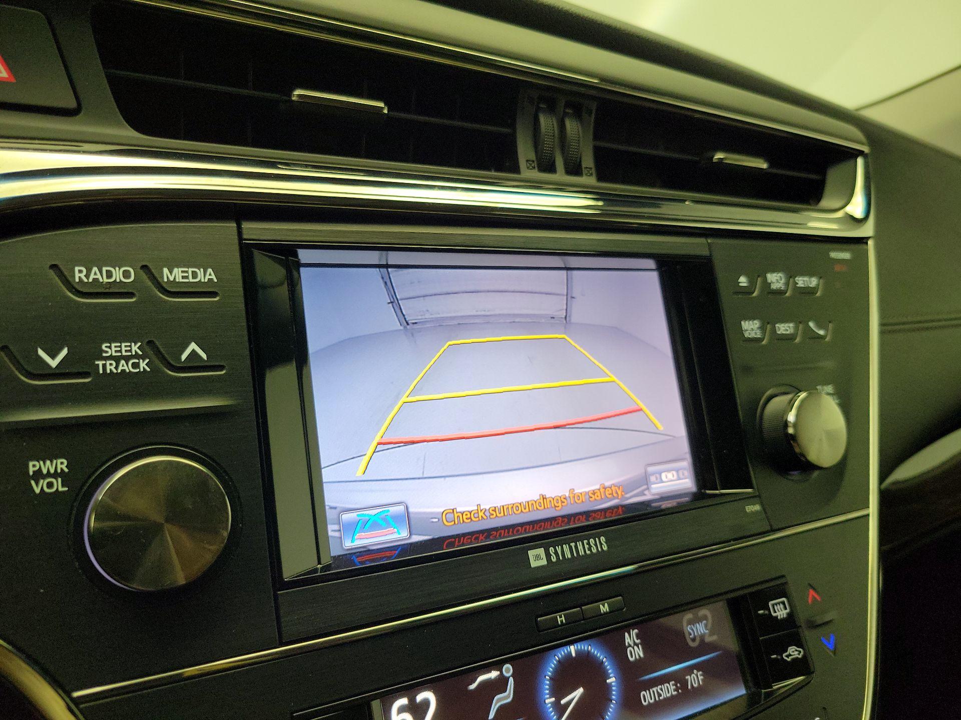 Thumbnail: 2014 Toyota Avalon - 15