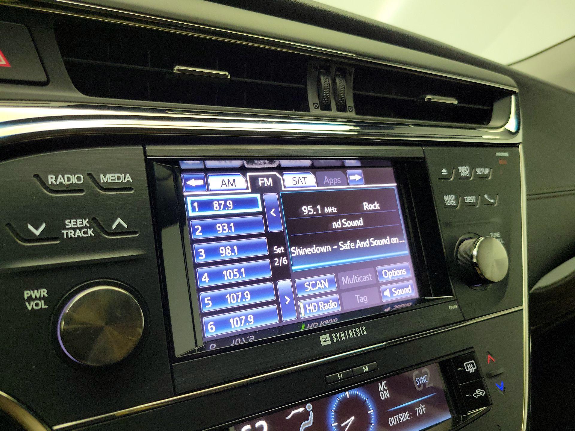 Thumbnail: 2014 Toyota Avalon - 16