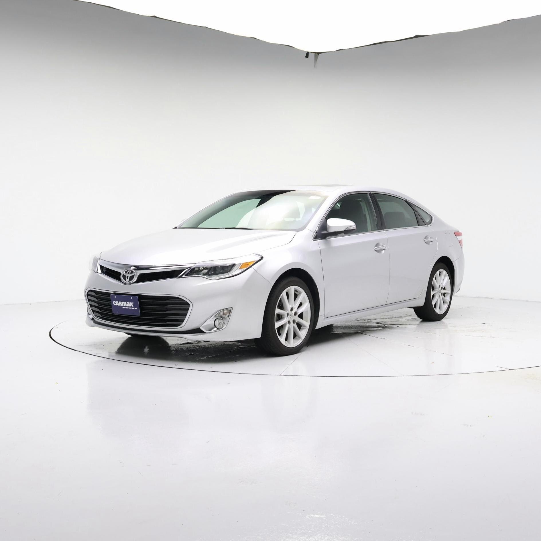 Thumbnail: 2014 Toyota Avalon - 4