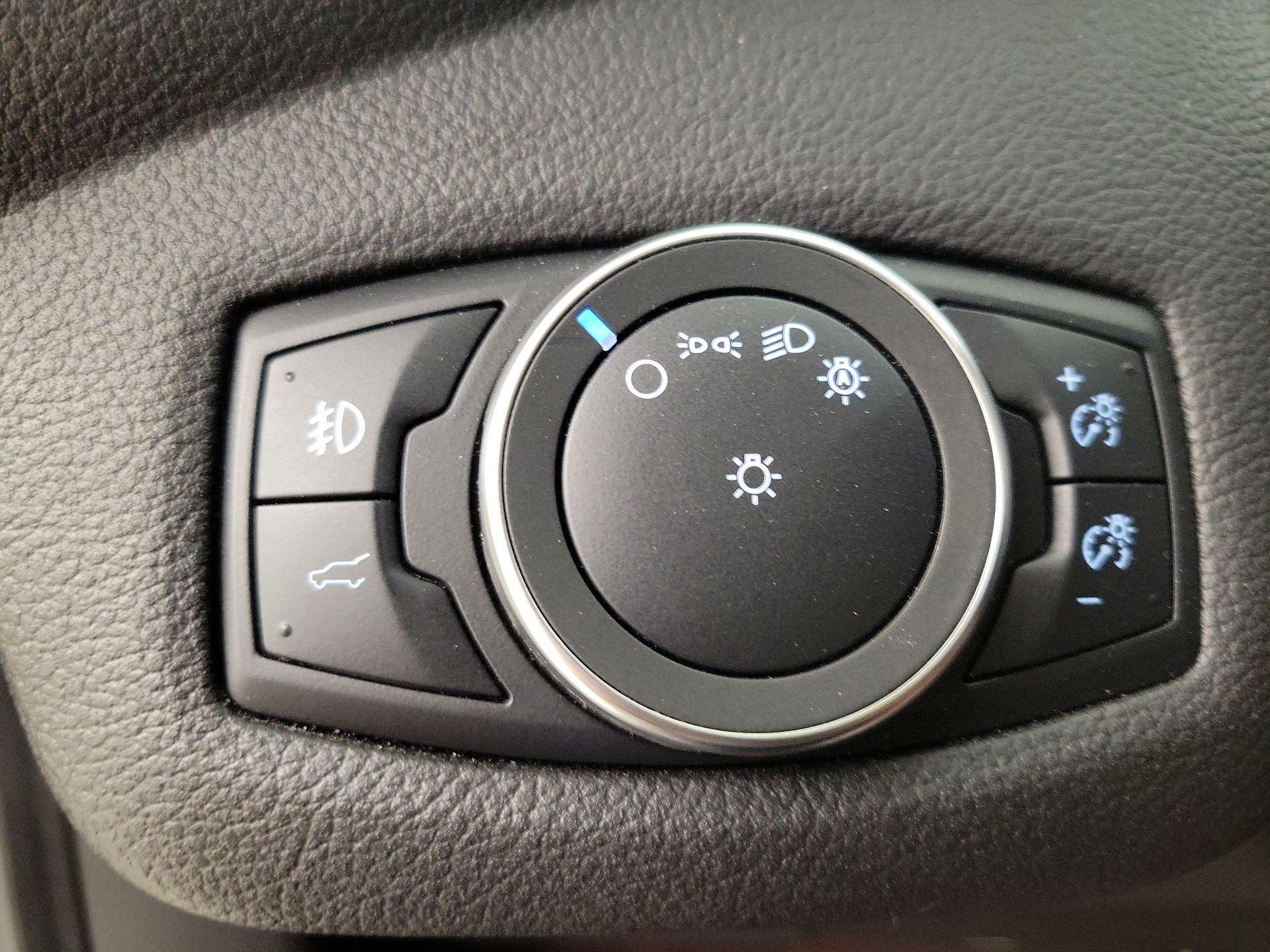 Thumbnail: 2019 Ford Escape - 13