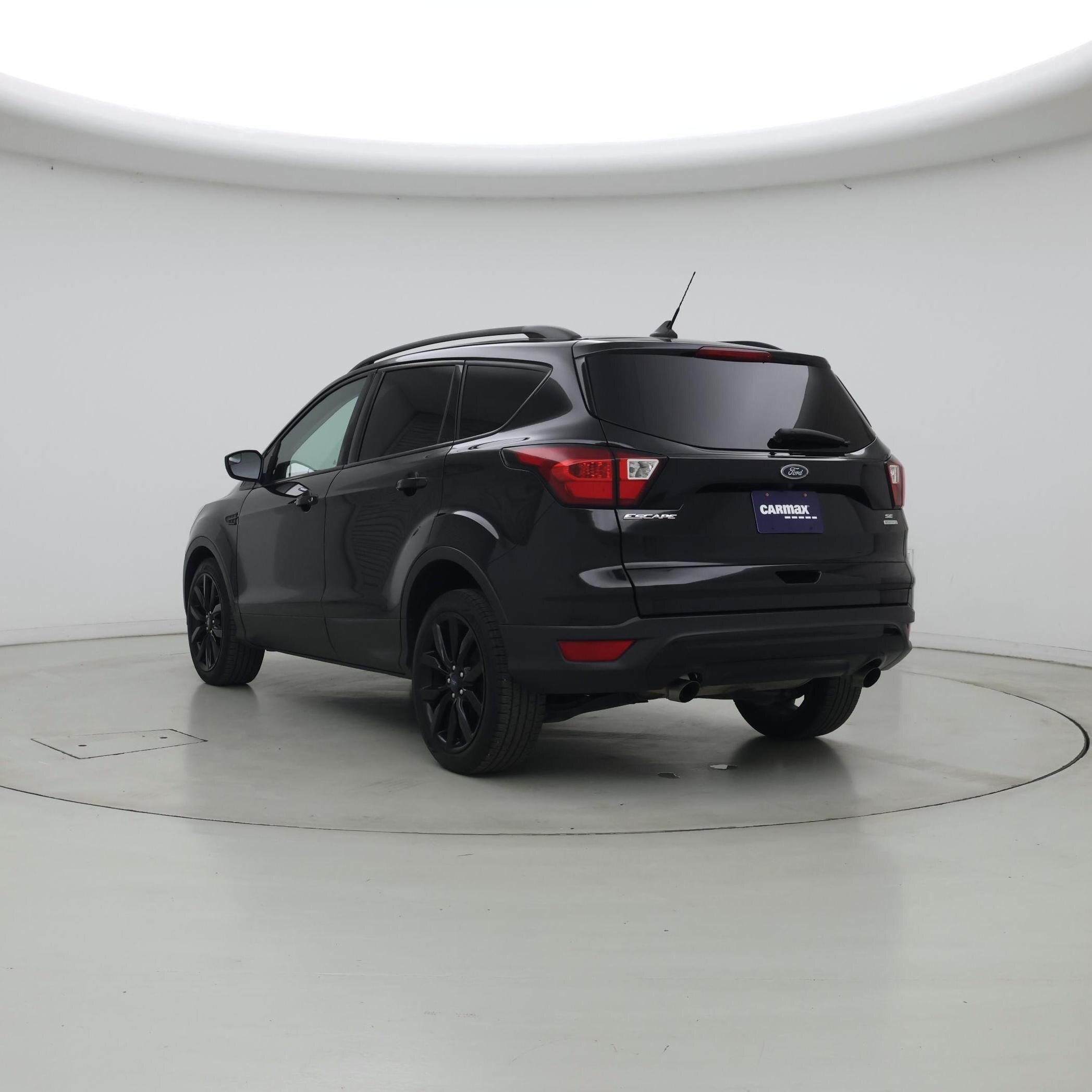Thumbnail: 2019 Ford Escape - 2