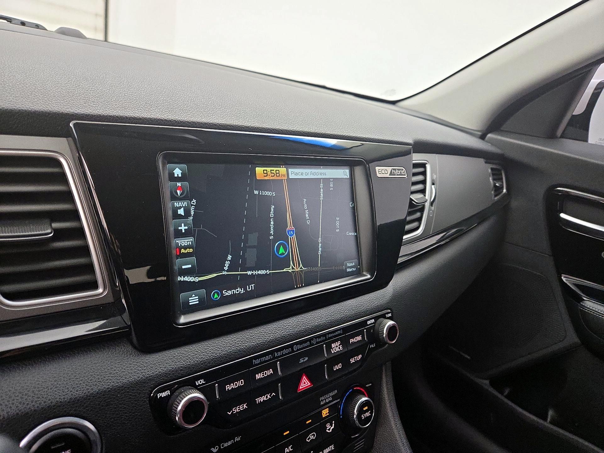 Thumbnail: 2017 Kia Niro - 14
