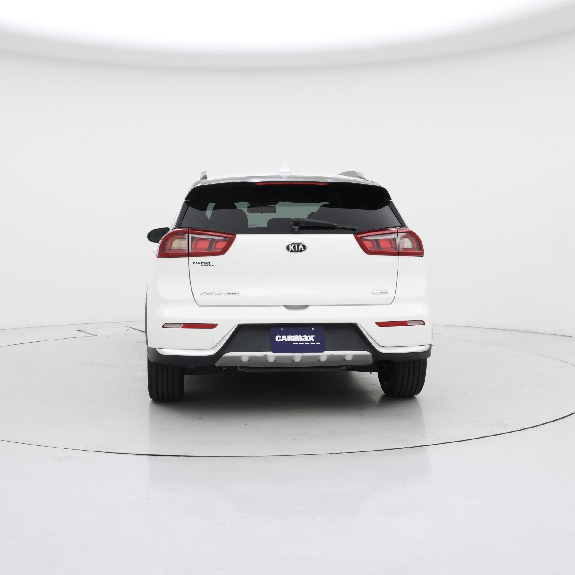 Thumbnail: 2017 Kia Niro - 6