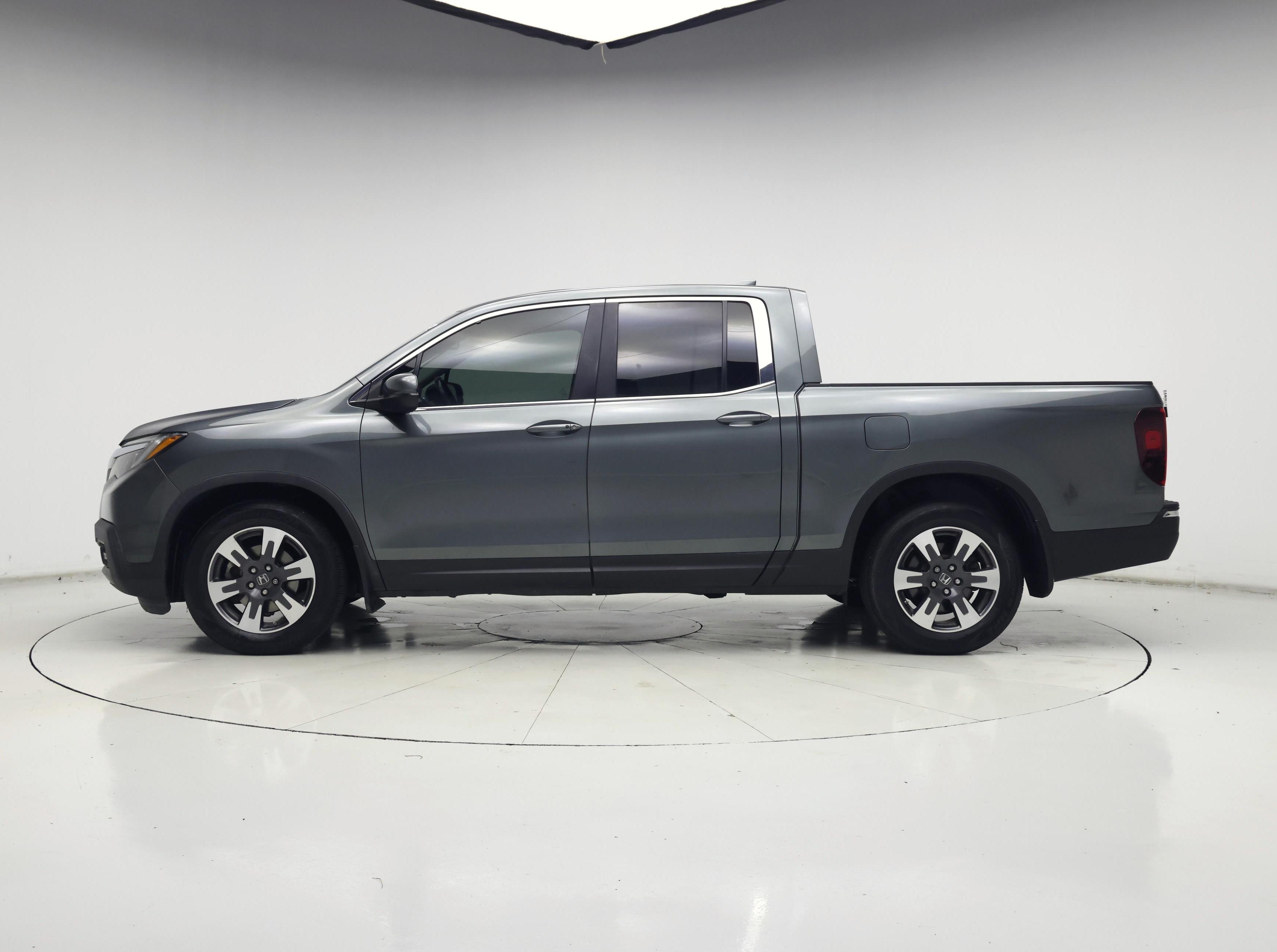 Thumbnail: 2019 Honda Ridgeline - 3