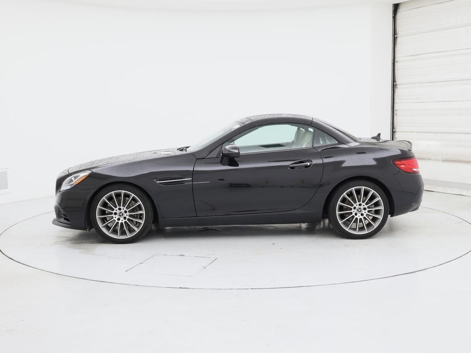 2019 Mercedes-Benz SLC Roadster SLC300 - Photo 4
