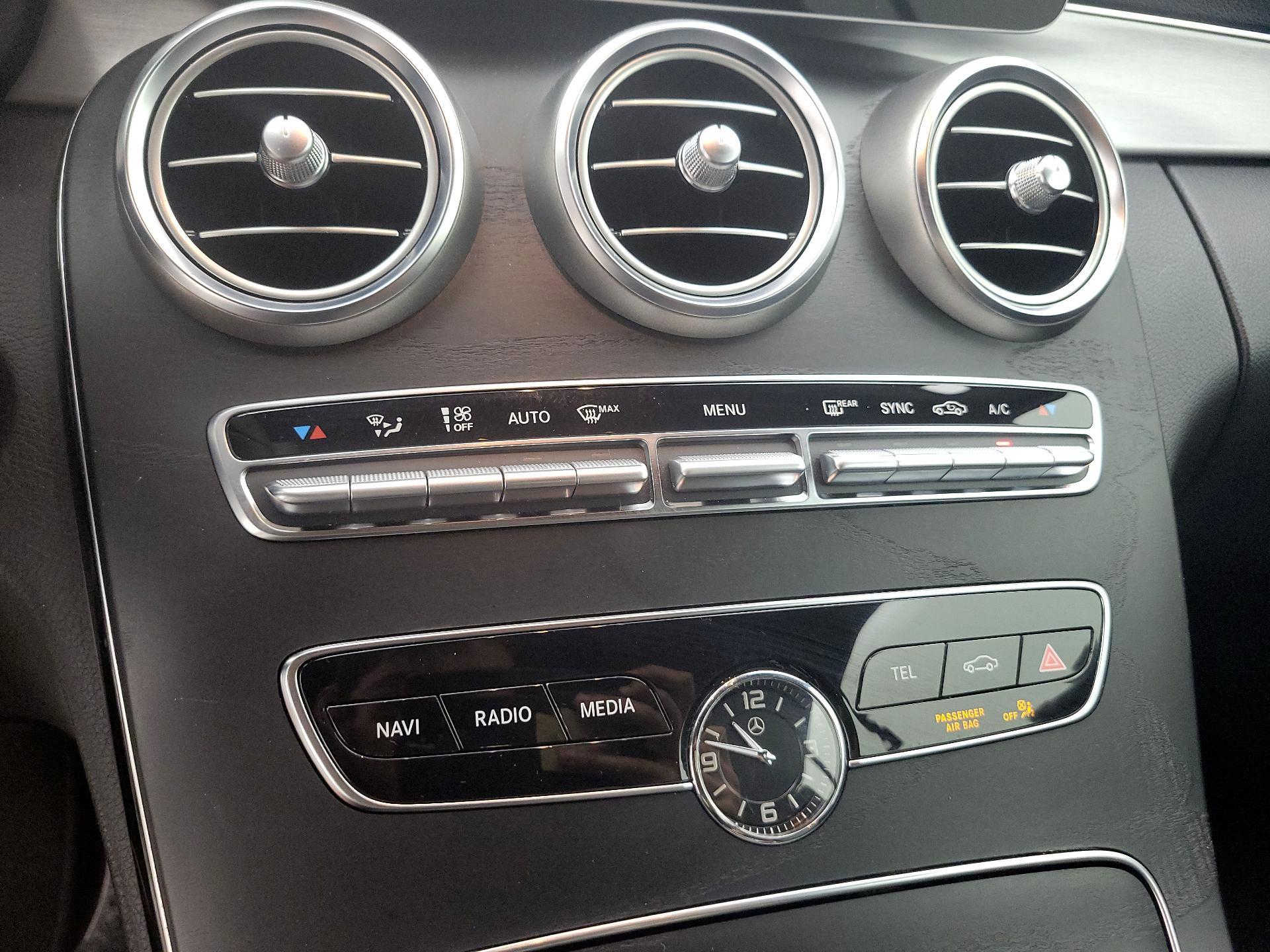 Thumbnail: 2019 Mercedes-Benz C-Class - 17