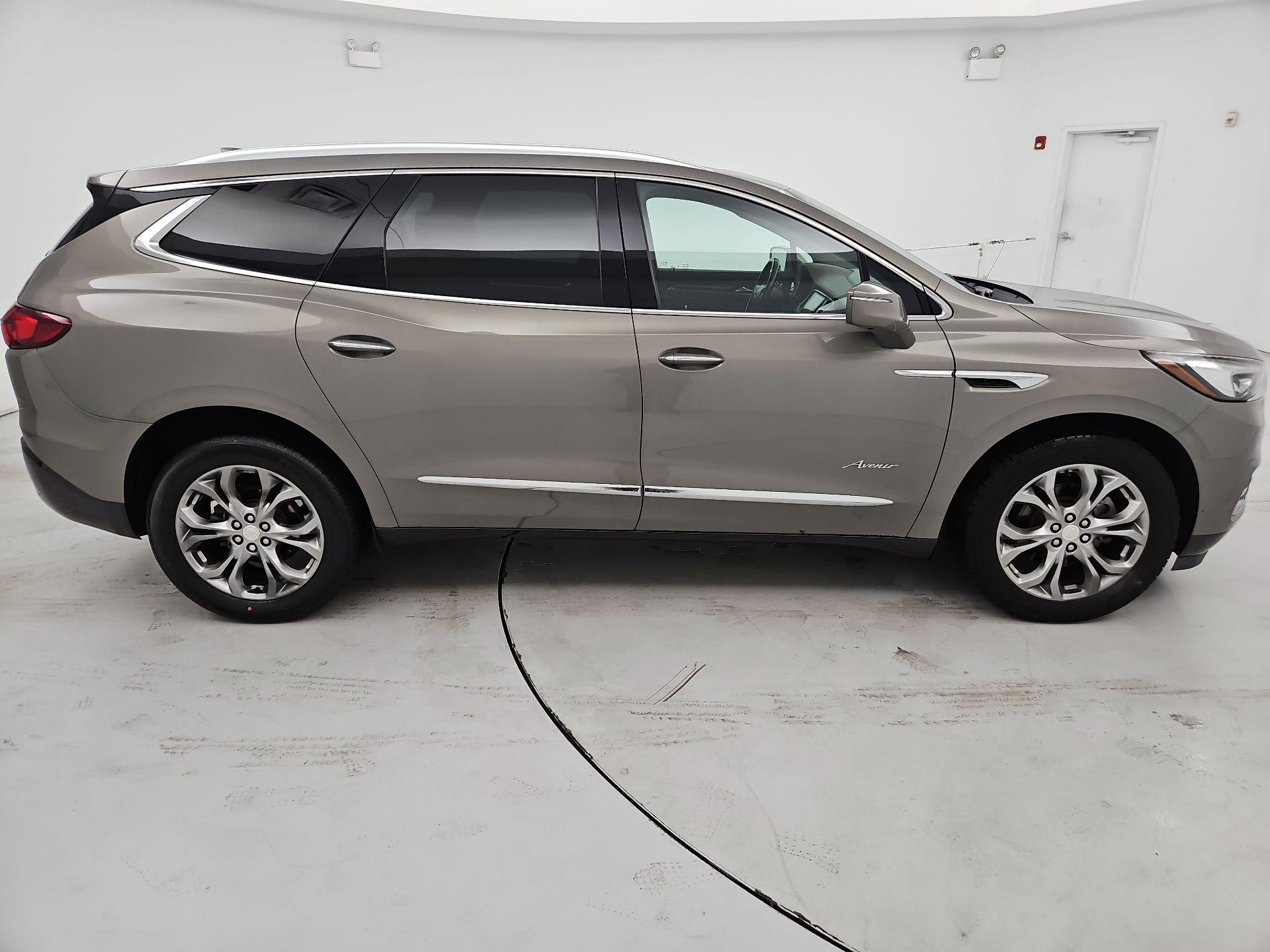 Thumbnail: 2018 Buick Enclave - 4