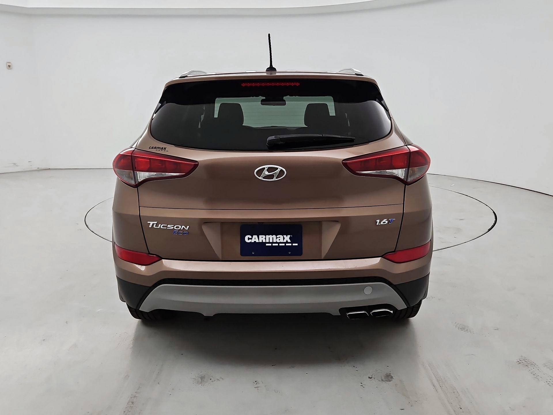Thumbnail: 2017 Hyundai Tucson - 6