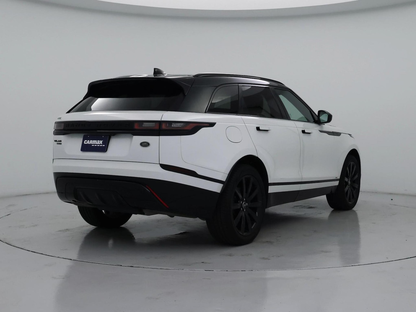 2019 Land Rover Range Rover Velar SE - Photo 9