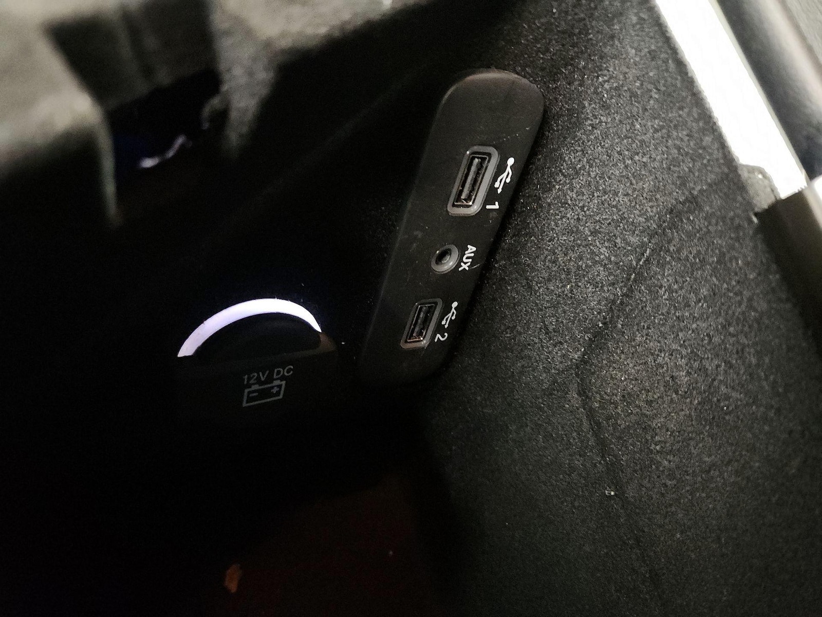 2022 Dodge Challenger R/T - Photo 18