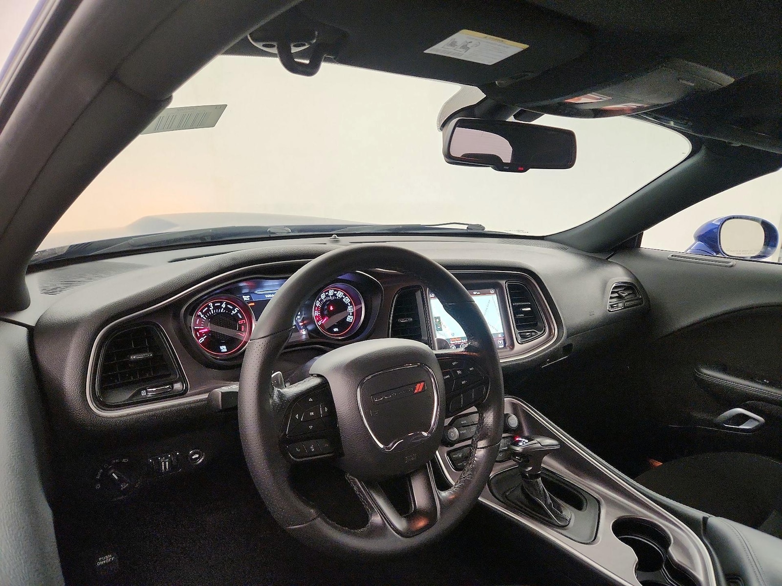 2022 Dodge Challenger R/T - Photo 8