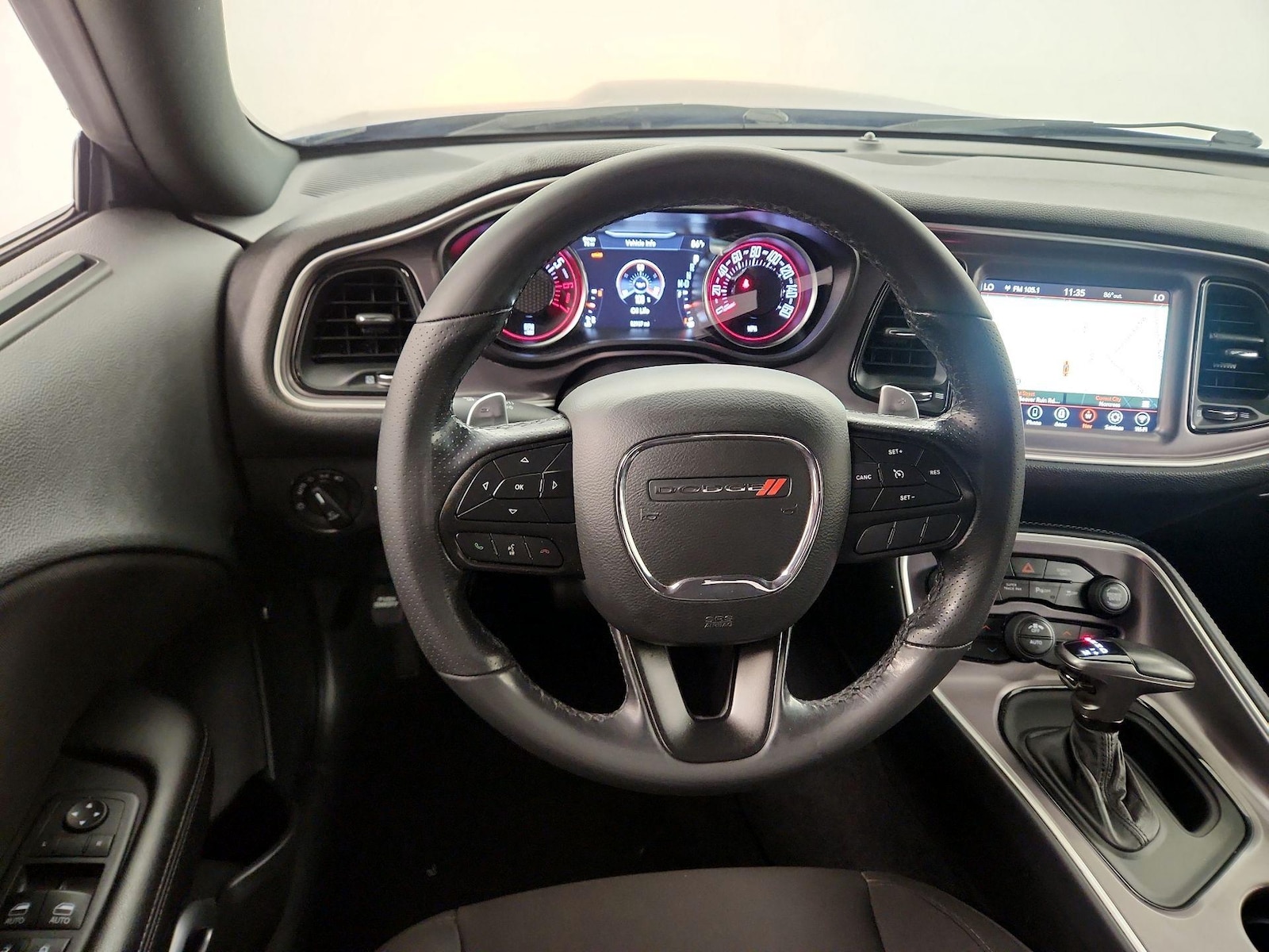 2022 Dodge Challenger R/T - Photo 9