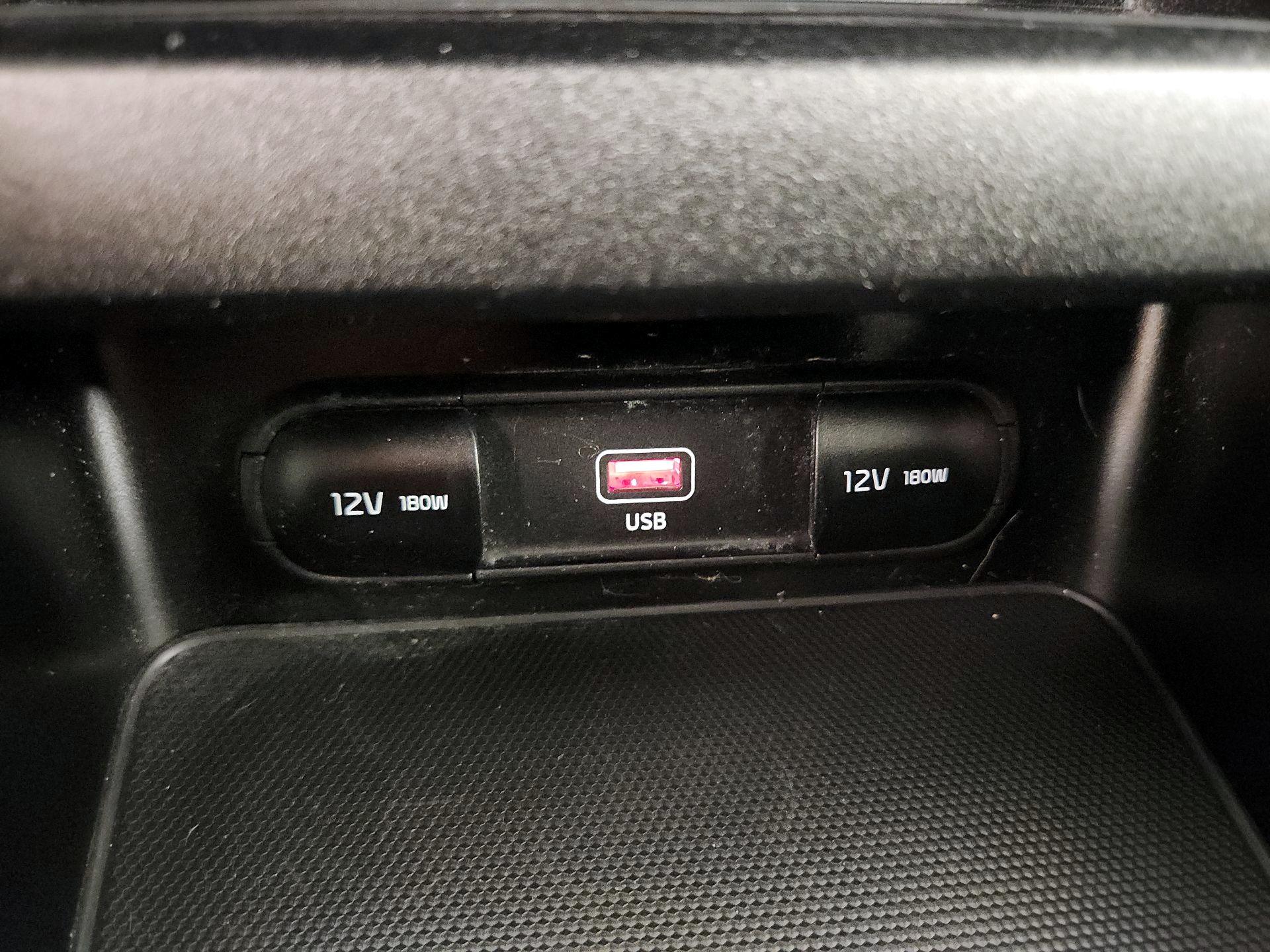 Thumbnail: 2023 Kia Forte - 16