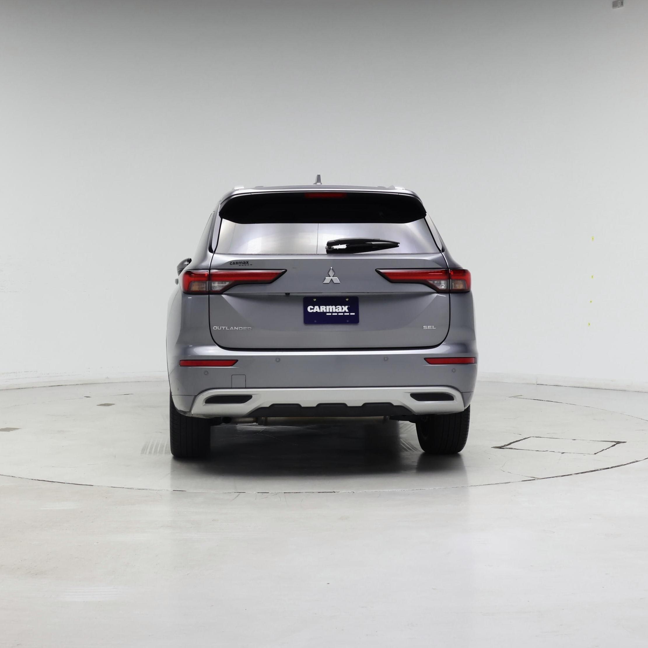 Thumbnail: 2024 Mitsubishi Outlander - 6