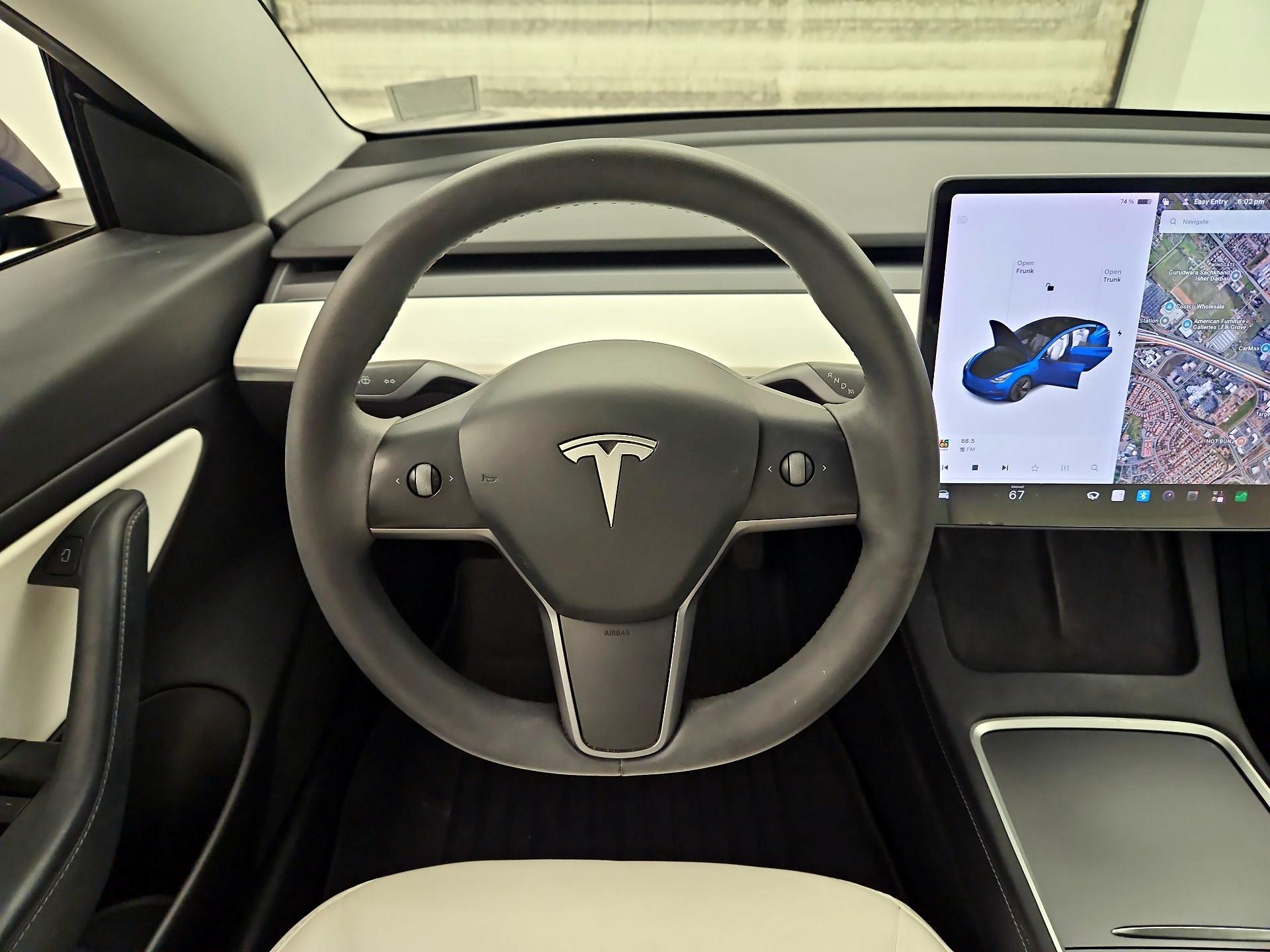 Thumbnail: 2021 Tesla Model 3 - 10