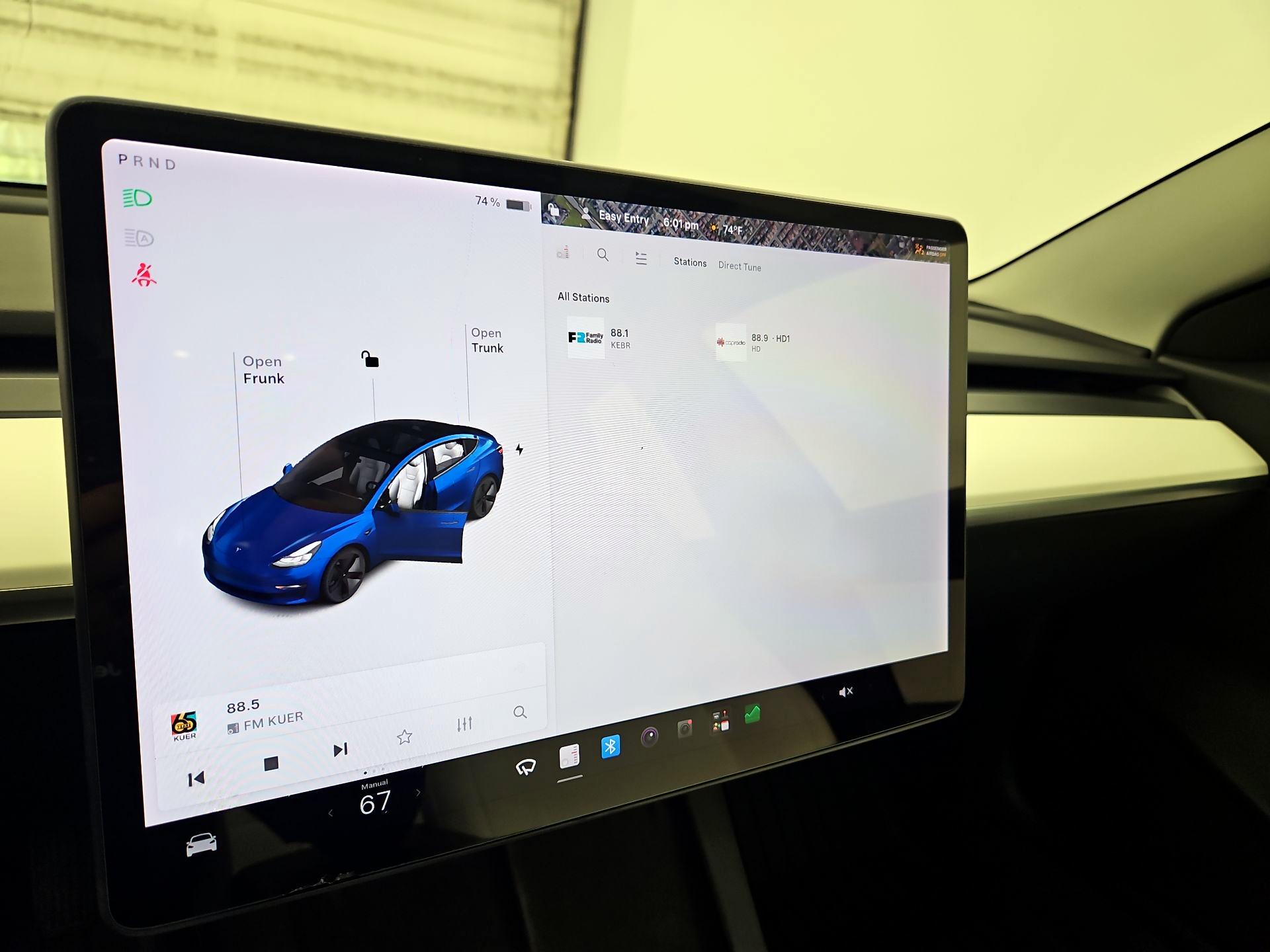 Thumbnail: 2021 Tesla Model 3 - 15