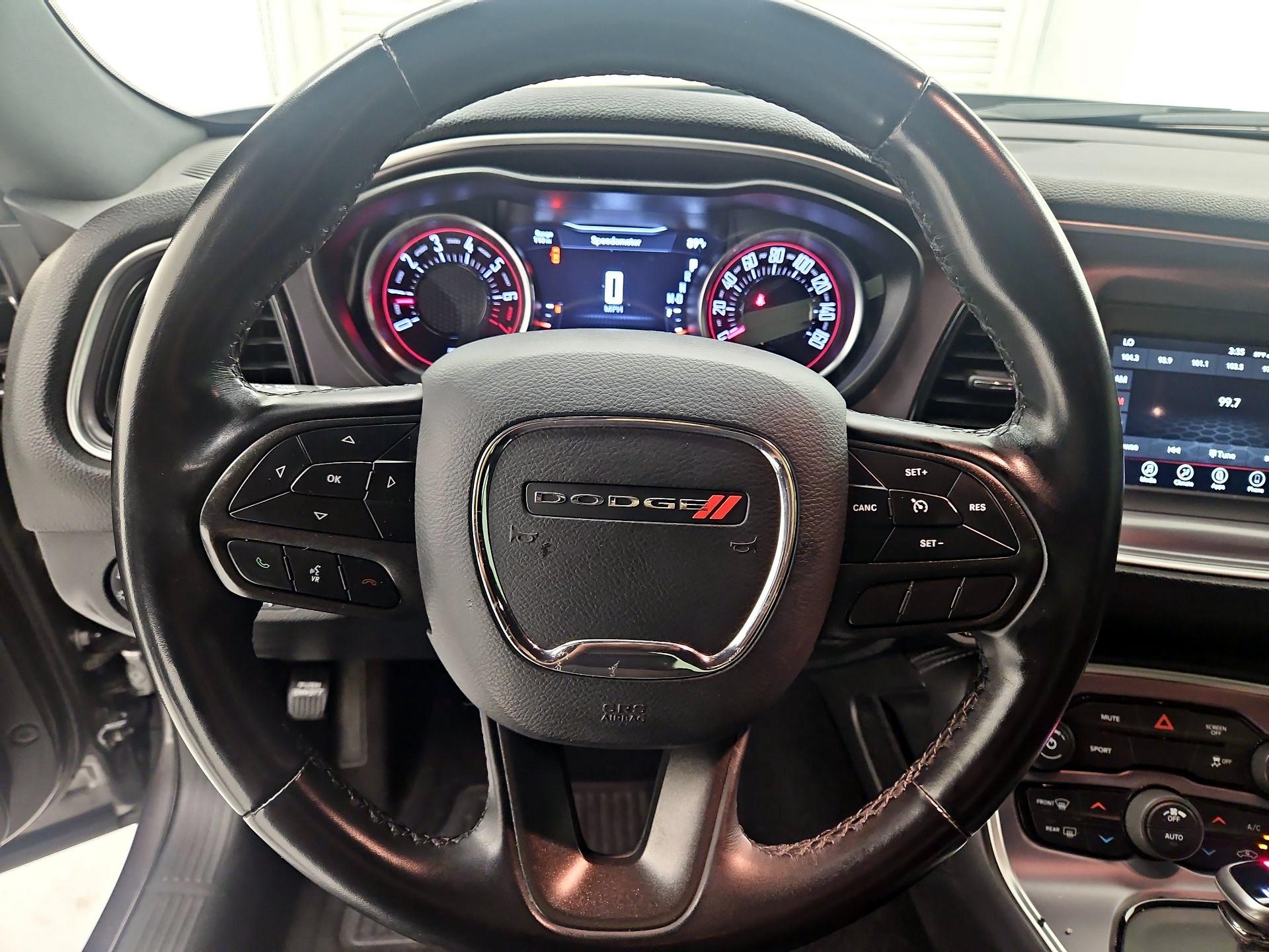 Thumbnail: 2020 Dodge Challenger - 10
