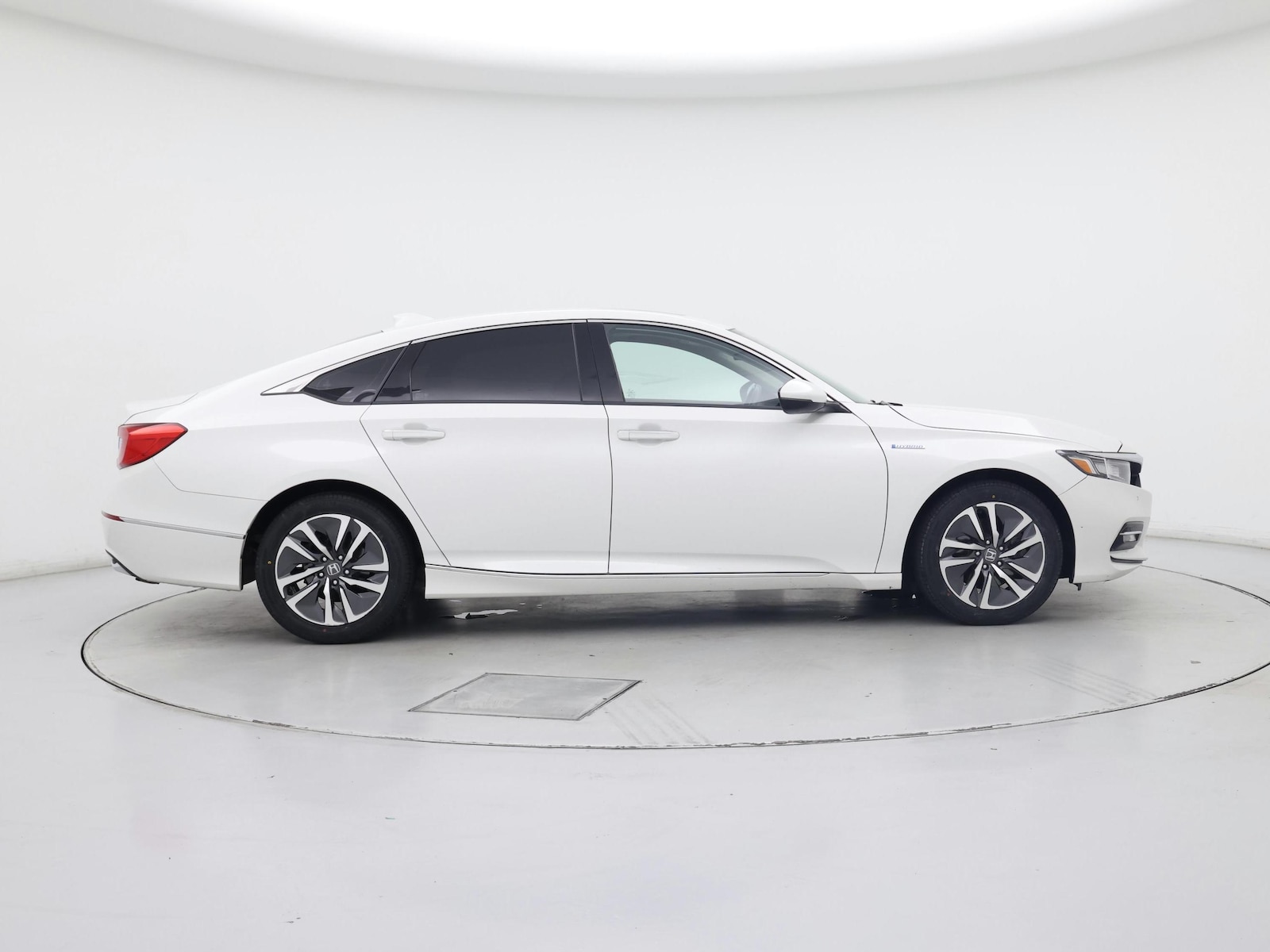 2020 Honda Accord Hybrid Touring - Photo 8