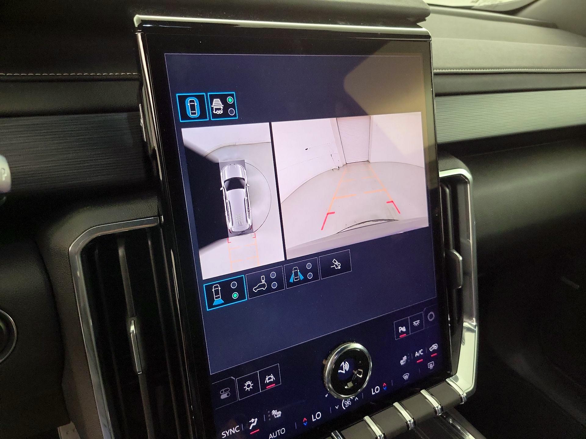 Thumbnail: 2025 GMC Acadia - 12