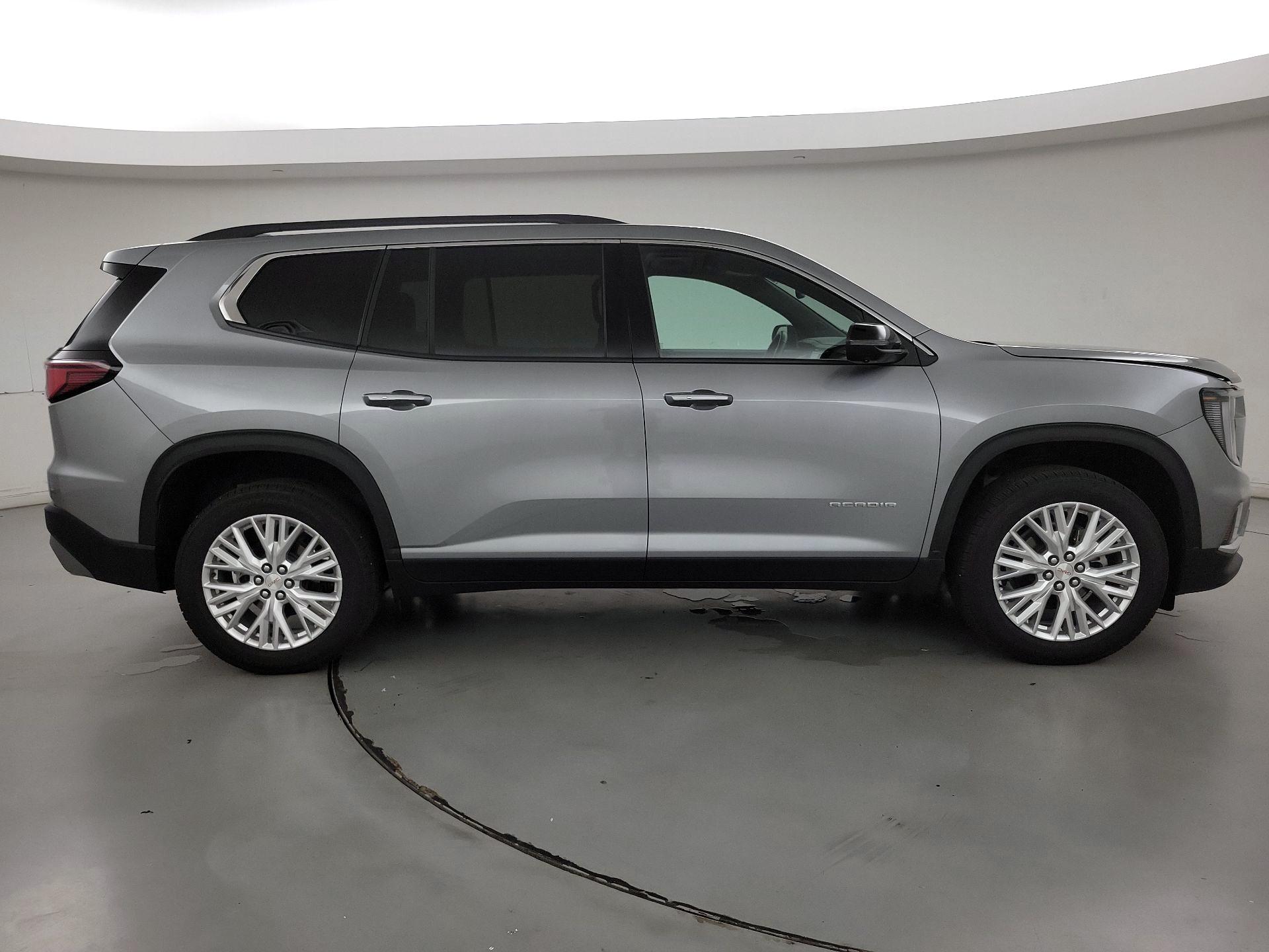 Thumbnail: 2025 GMC Acadia - 4