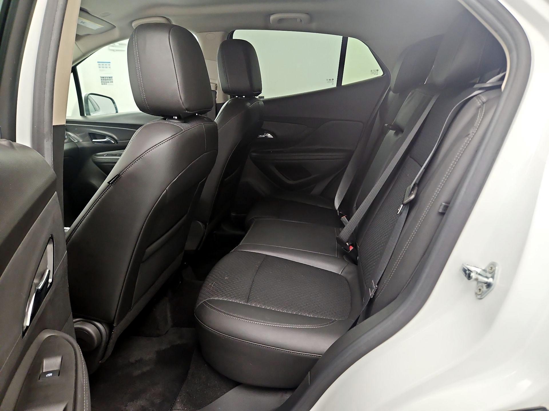 Thumbnail: 2022 Buick Encore - 17