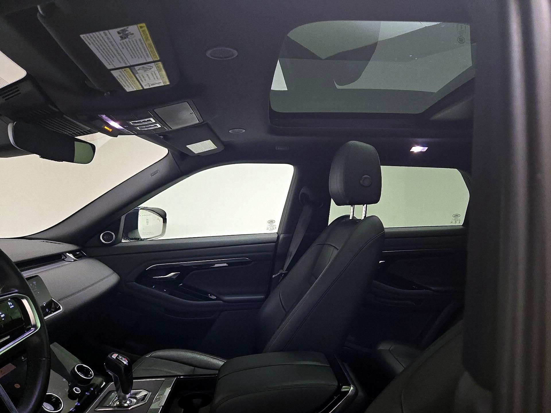 Thumbnail: 2021 Land Rover Range Rover Evoque - 20