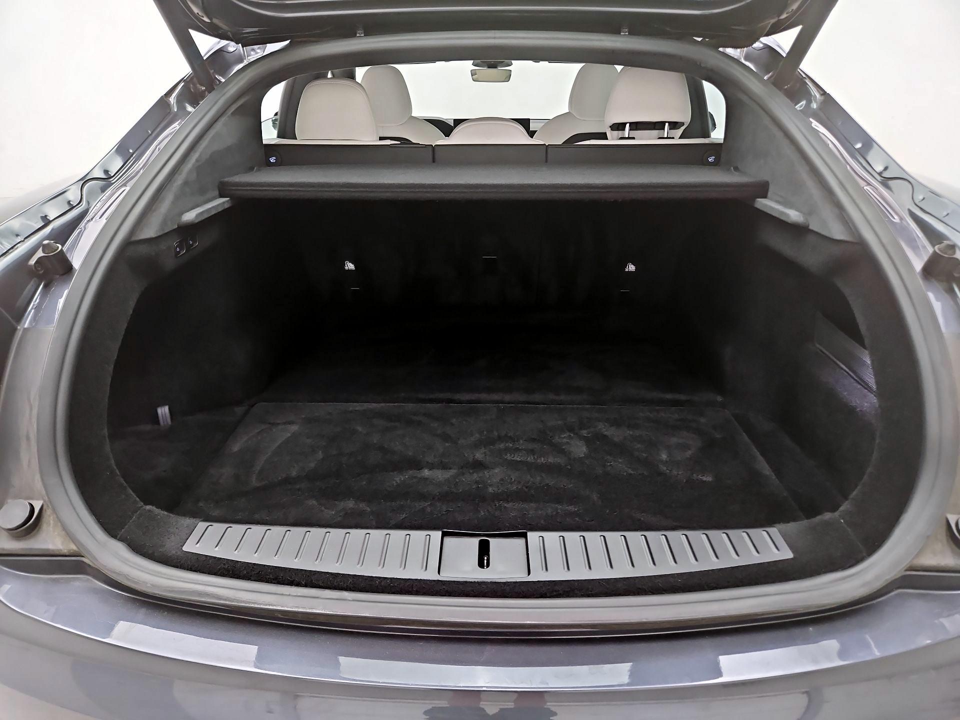Thumbnail: 2022 Tesla Model S - 20
