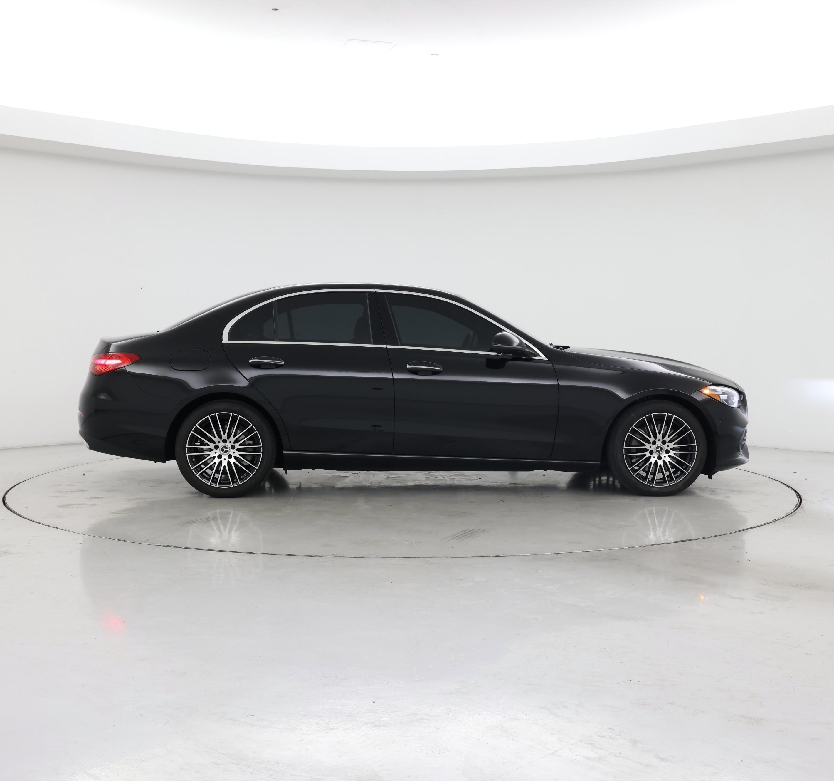 Thumbnail: 2025 Mercedes-Benz C-Class - 7