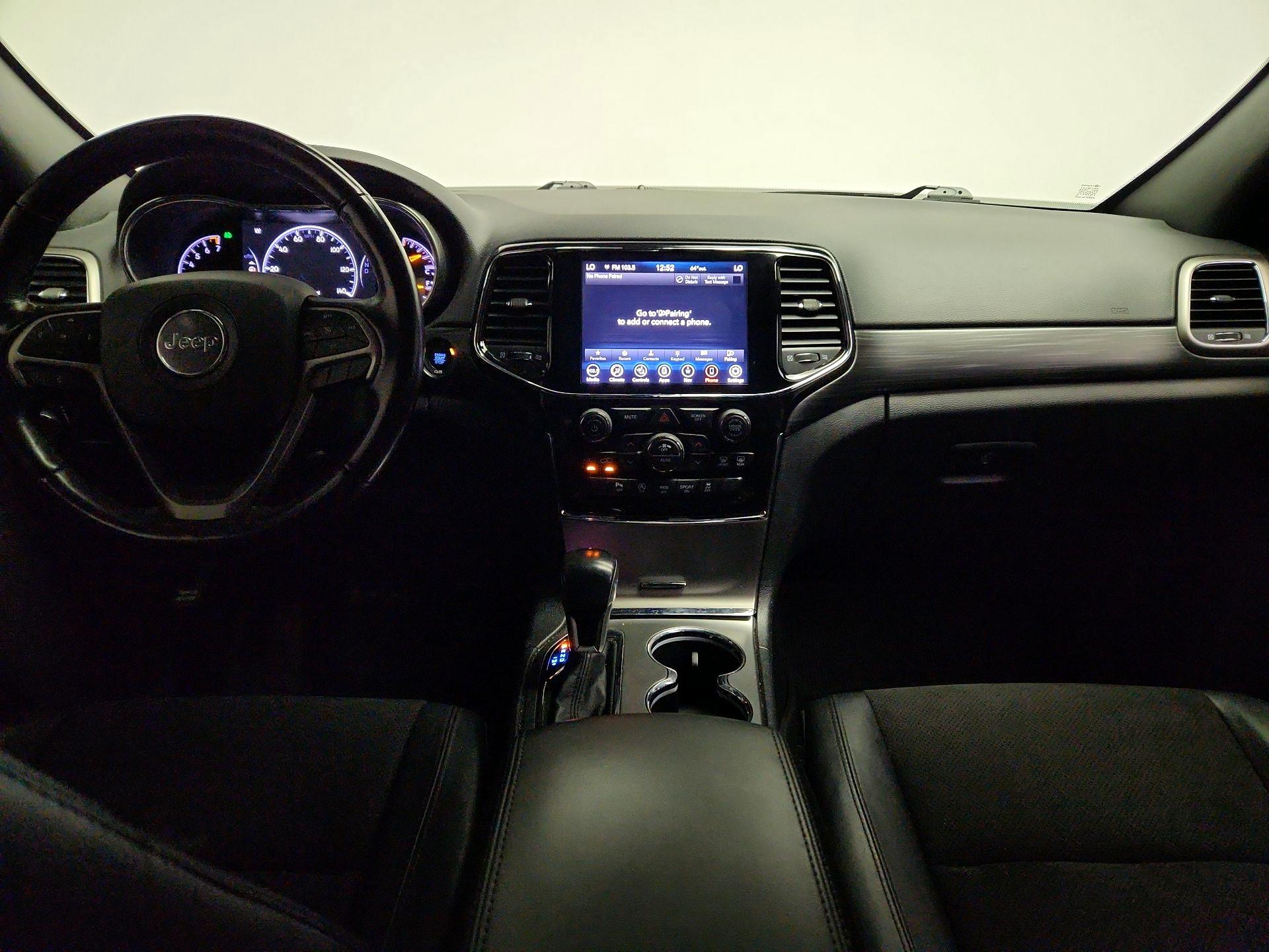 Thumbnail: 2020 Jeep Grand Cherokee - 9