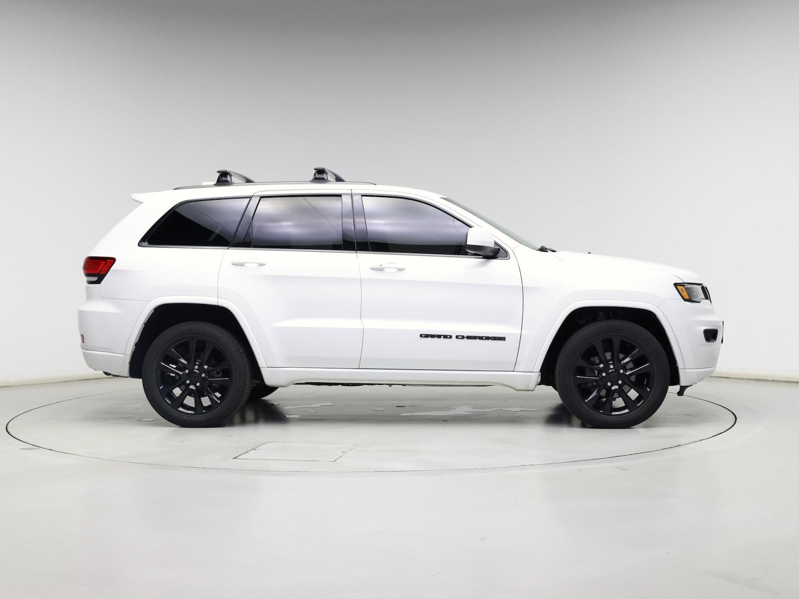 2020 Jeep Grand Cherokee Altitude - Photo 8