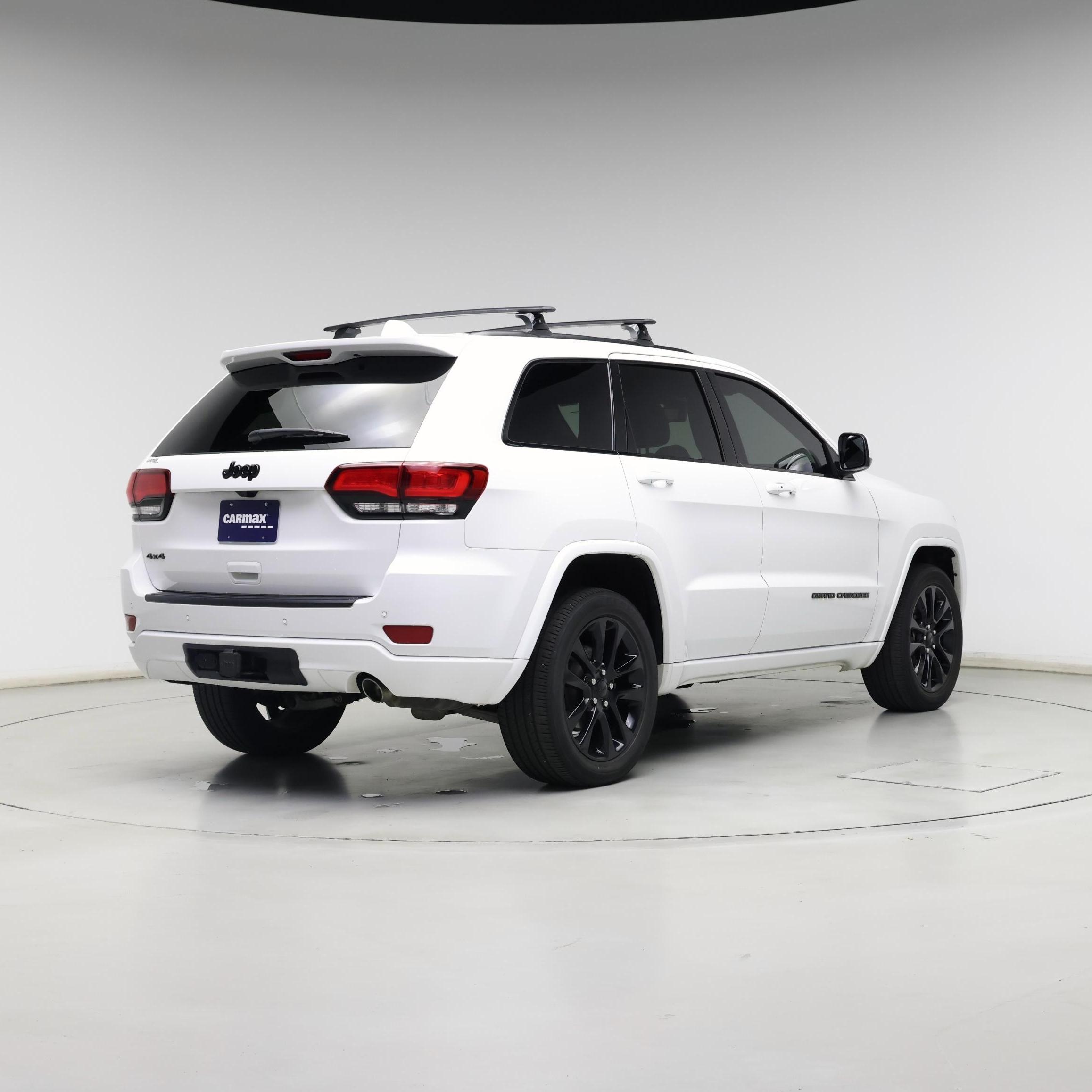 Thumbnail: 2020 Jeep Grand Cherokee - 8