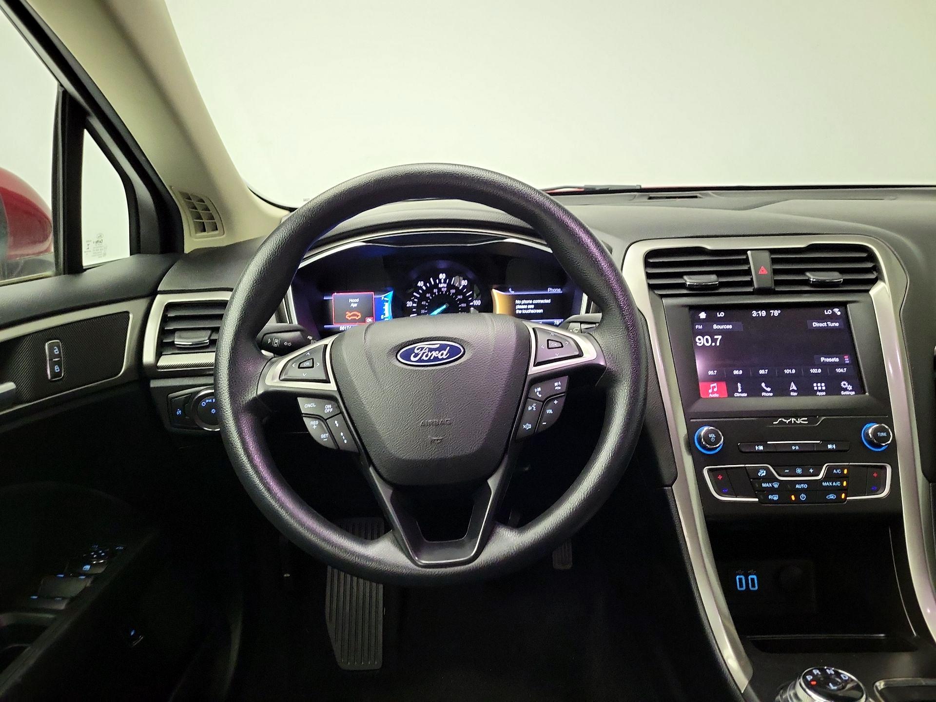 Thumbnail: 2019 Ford Fusion - 10