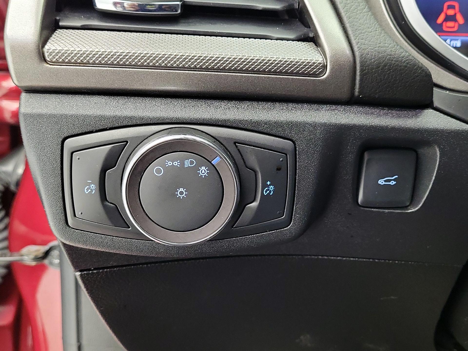 Thumbnail: 2019 Ford Fusion - 13