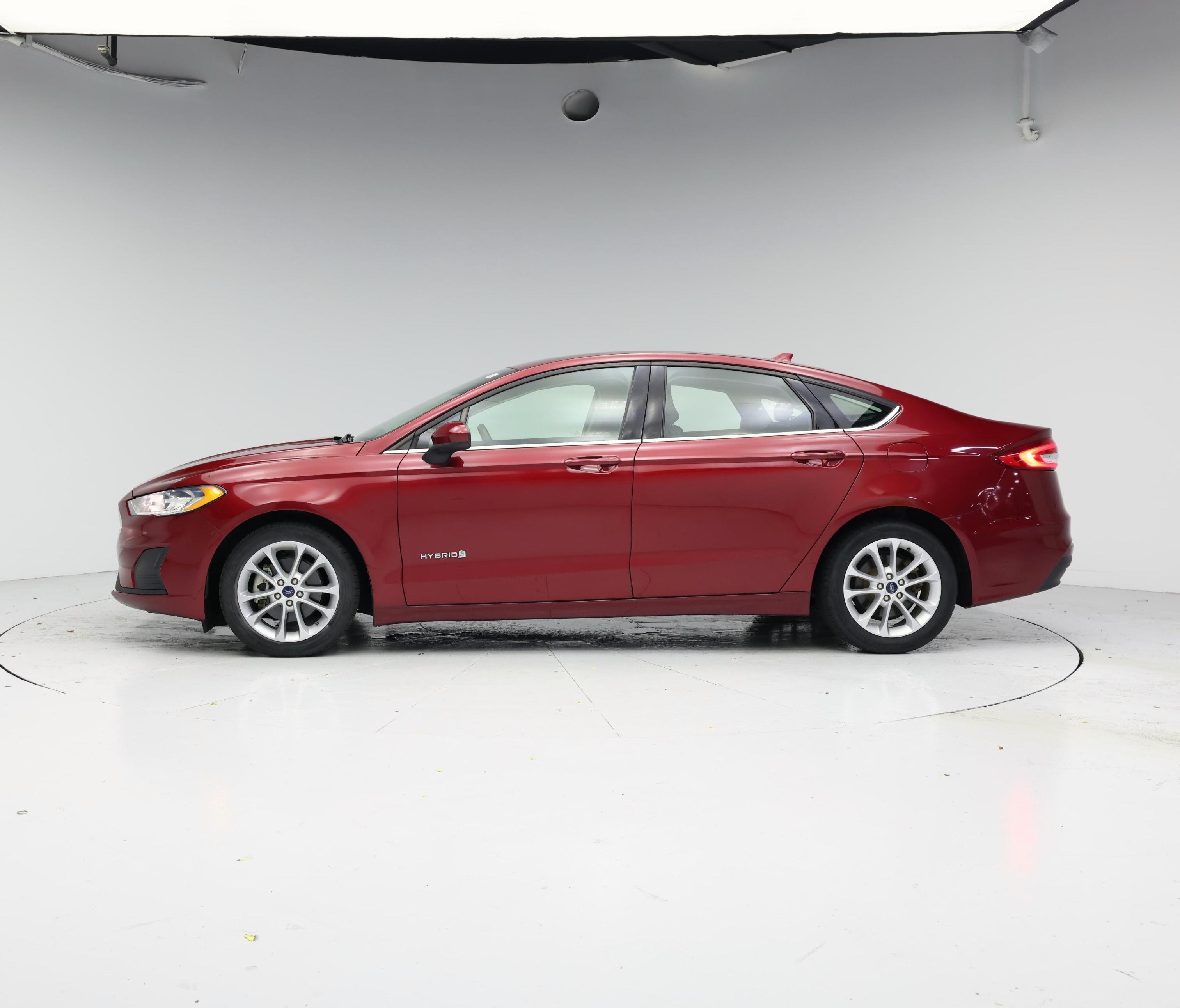 Thumbnail: 2019 Ford Fusion - 3