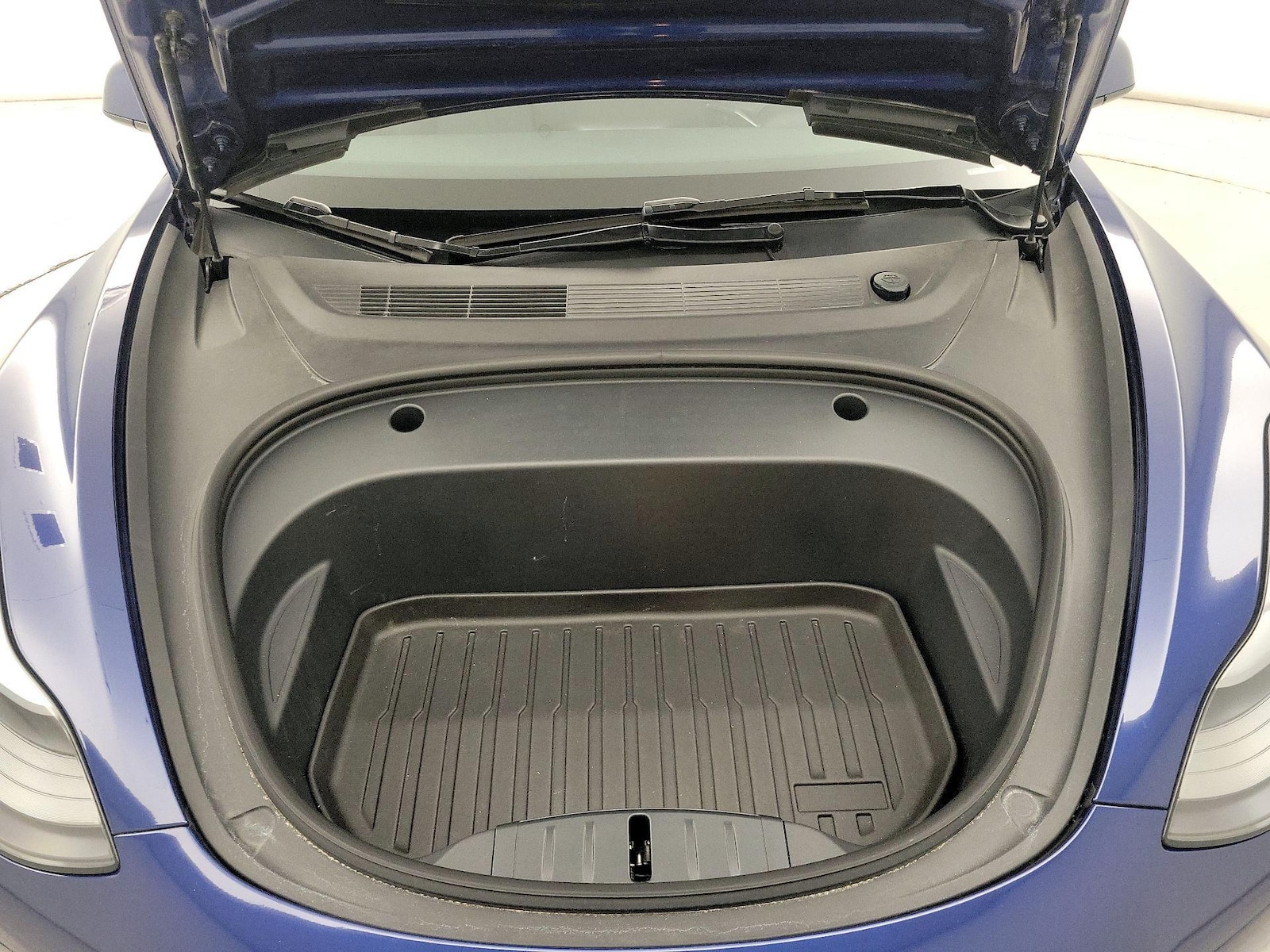 2023 Tesla Model 3 Long Range - Photo 22