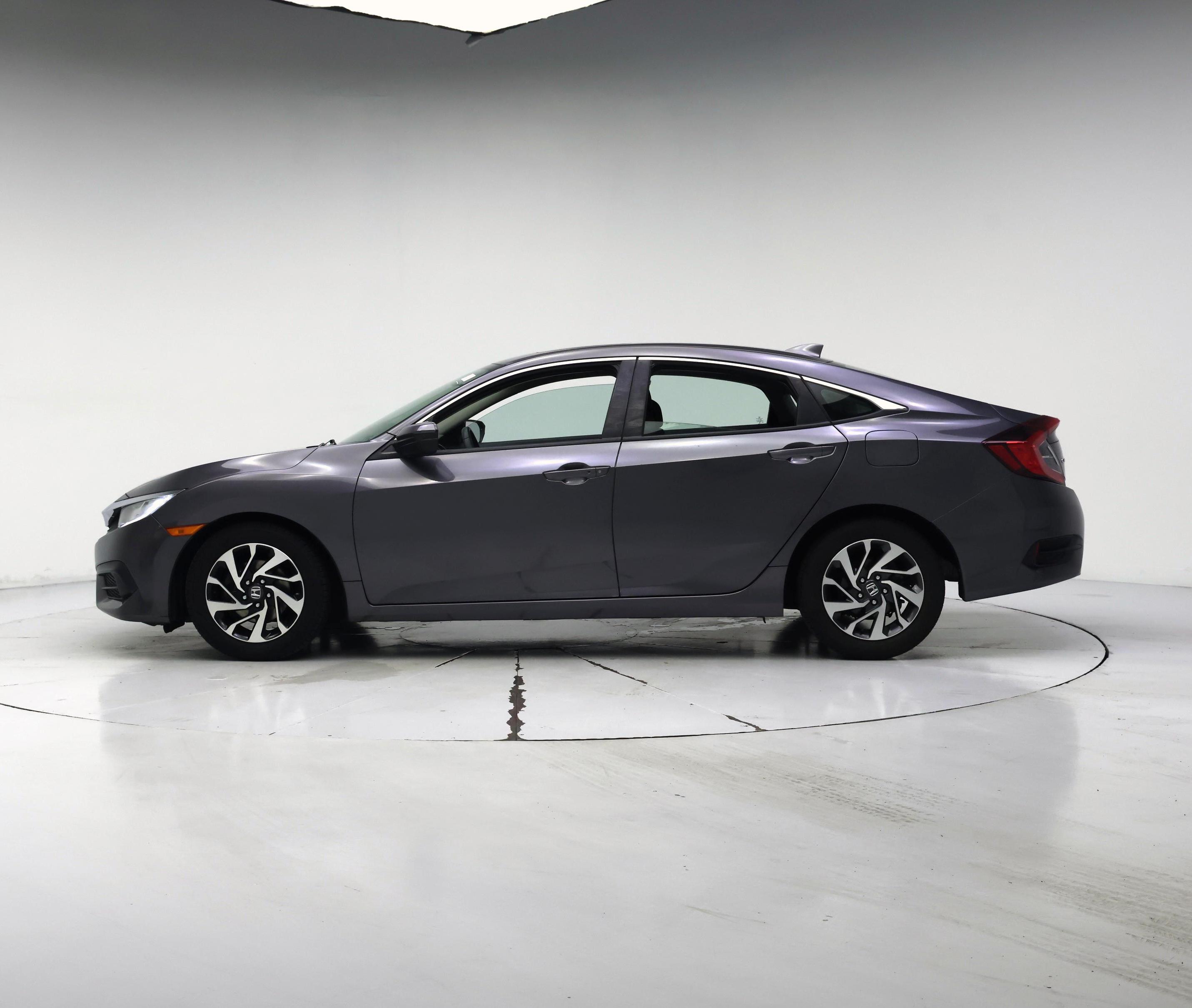 Thumbnail: 2017 Honda Civic - 3