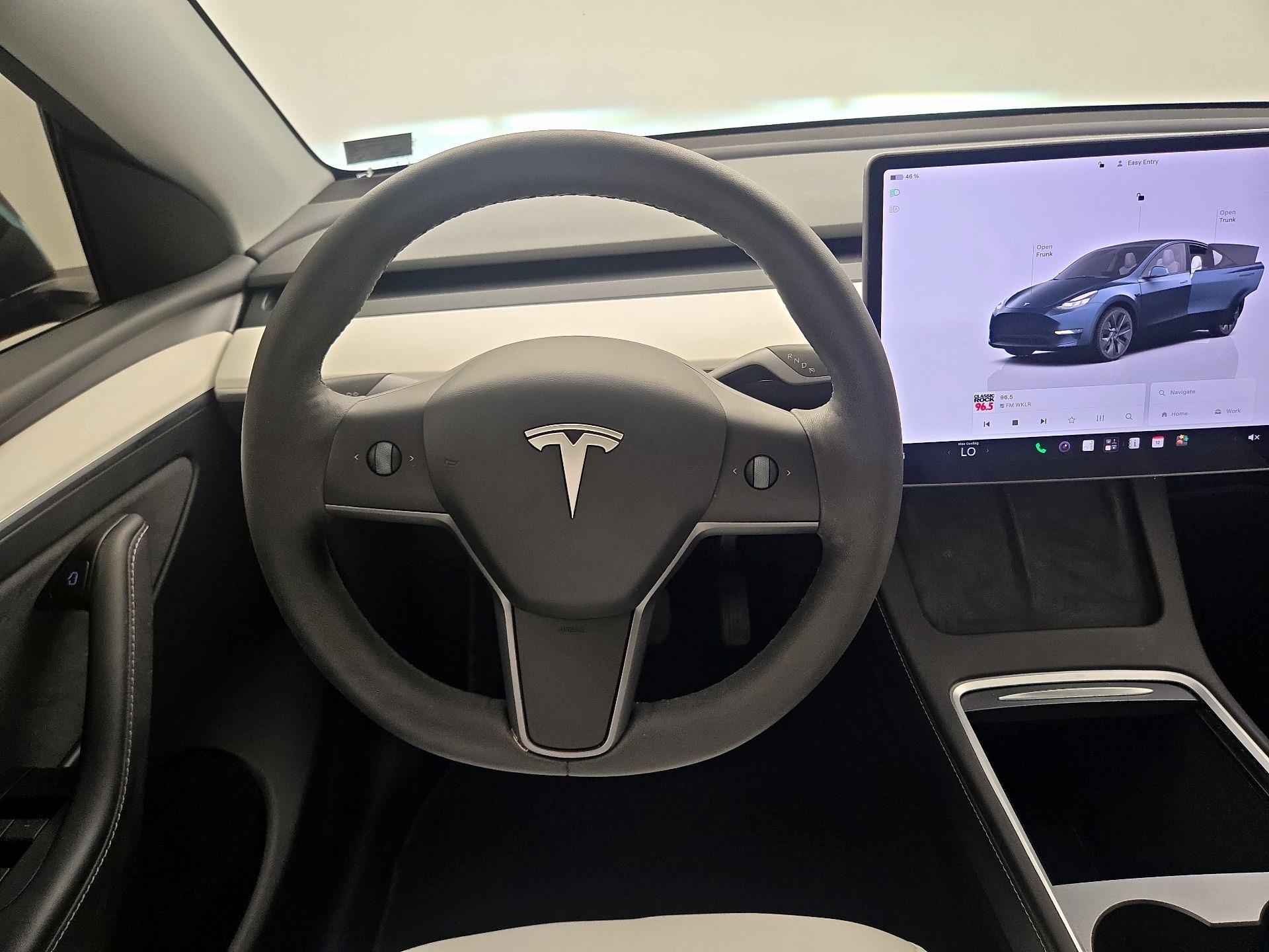 Thumbnail: 2024 Tesla Model Y - 10