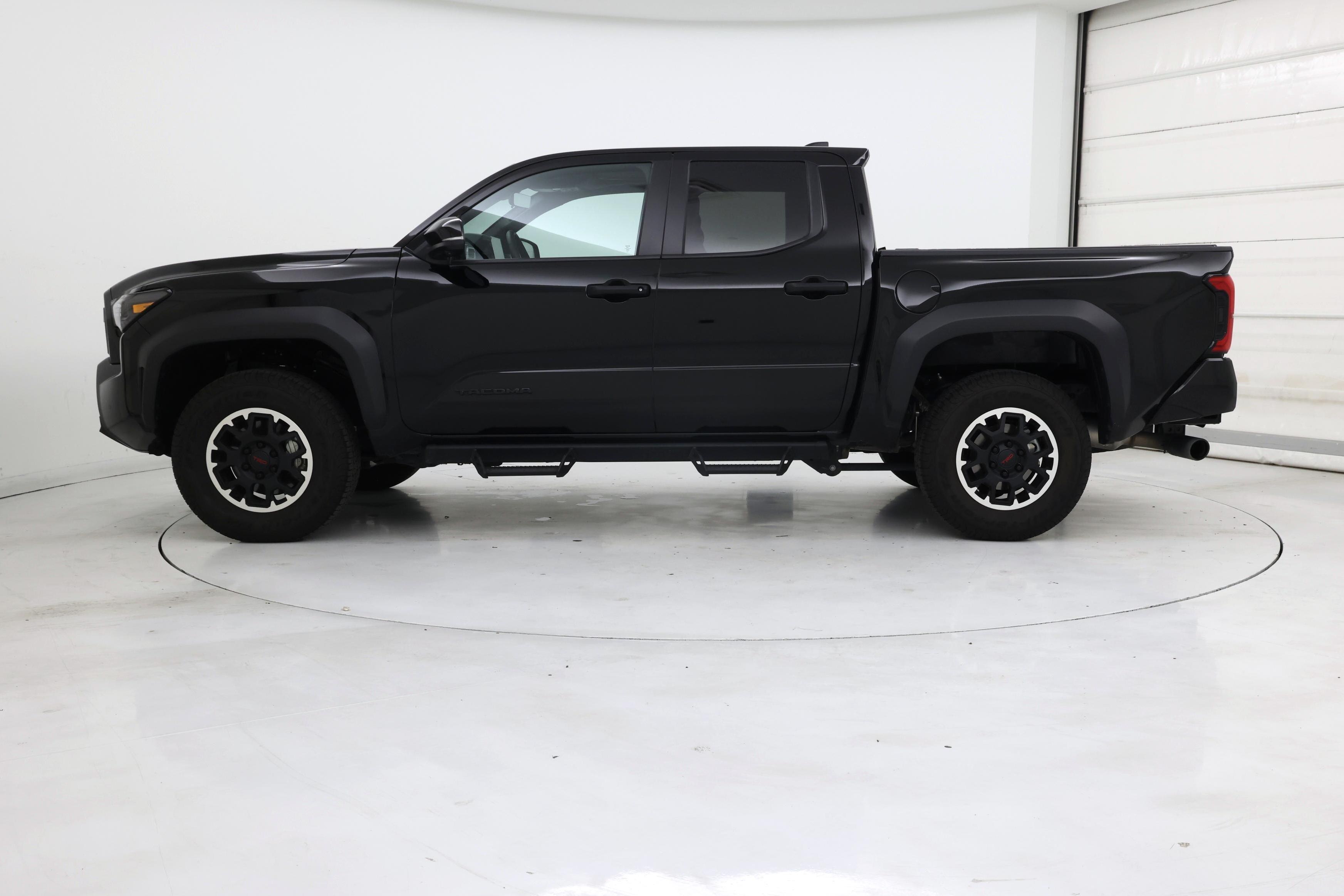 Thumbnail: 2024 Toyota Tacoma - 3