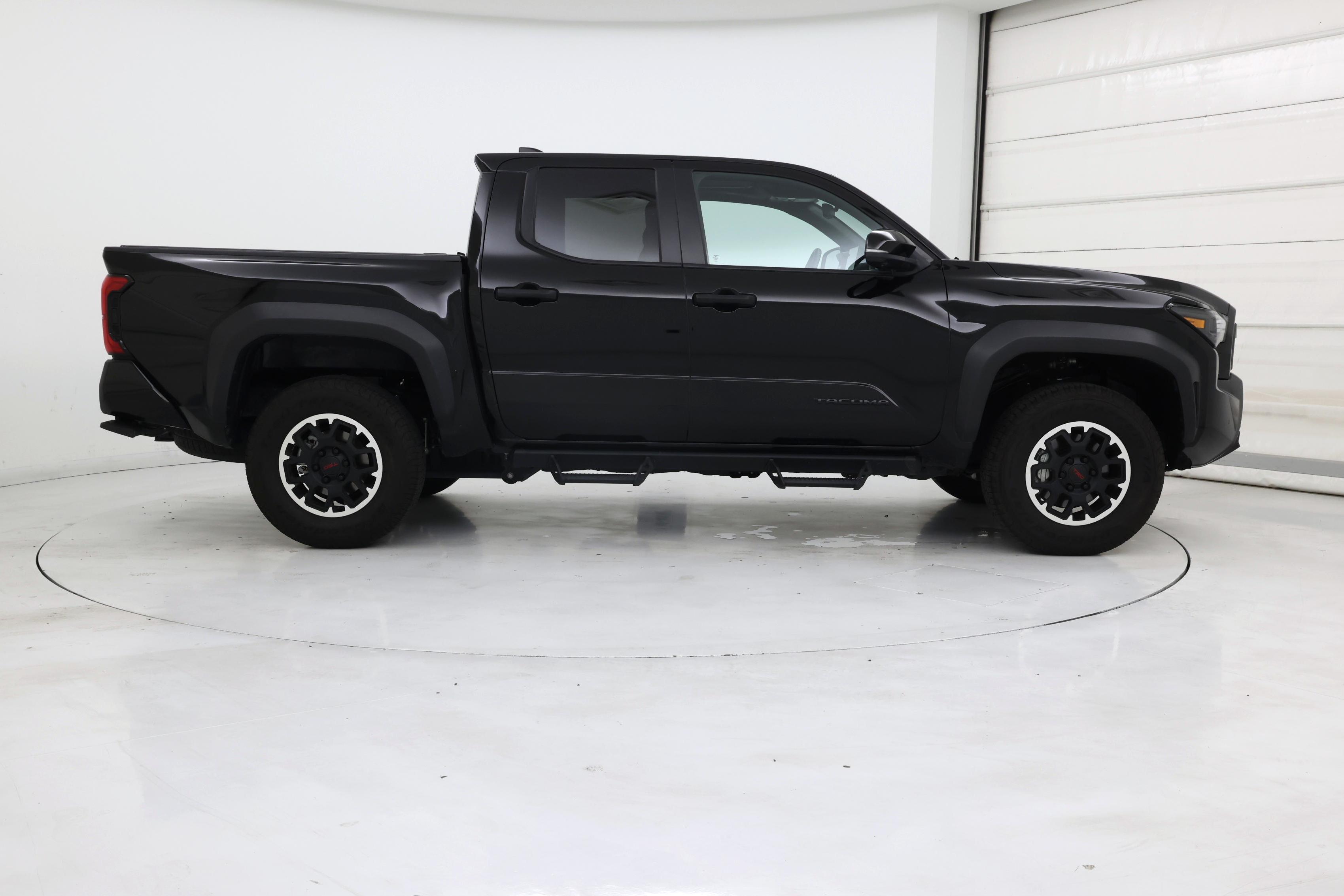 Thumbnail: 2024 Toyota Tacoma - 7