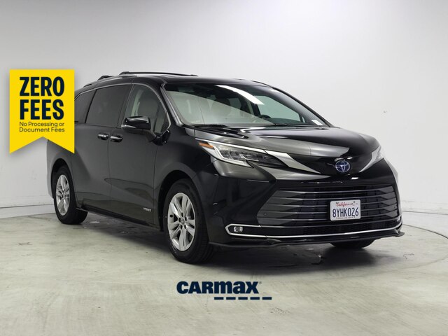 Black 2021 Toyota Sienna Minivan Front-Wheel Drive Automatic