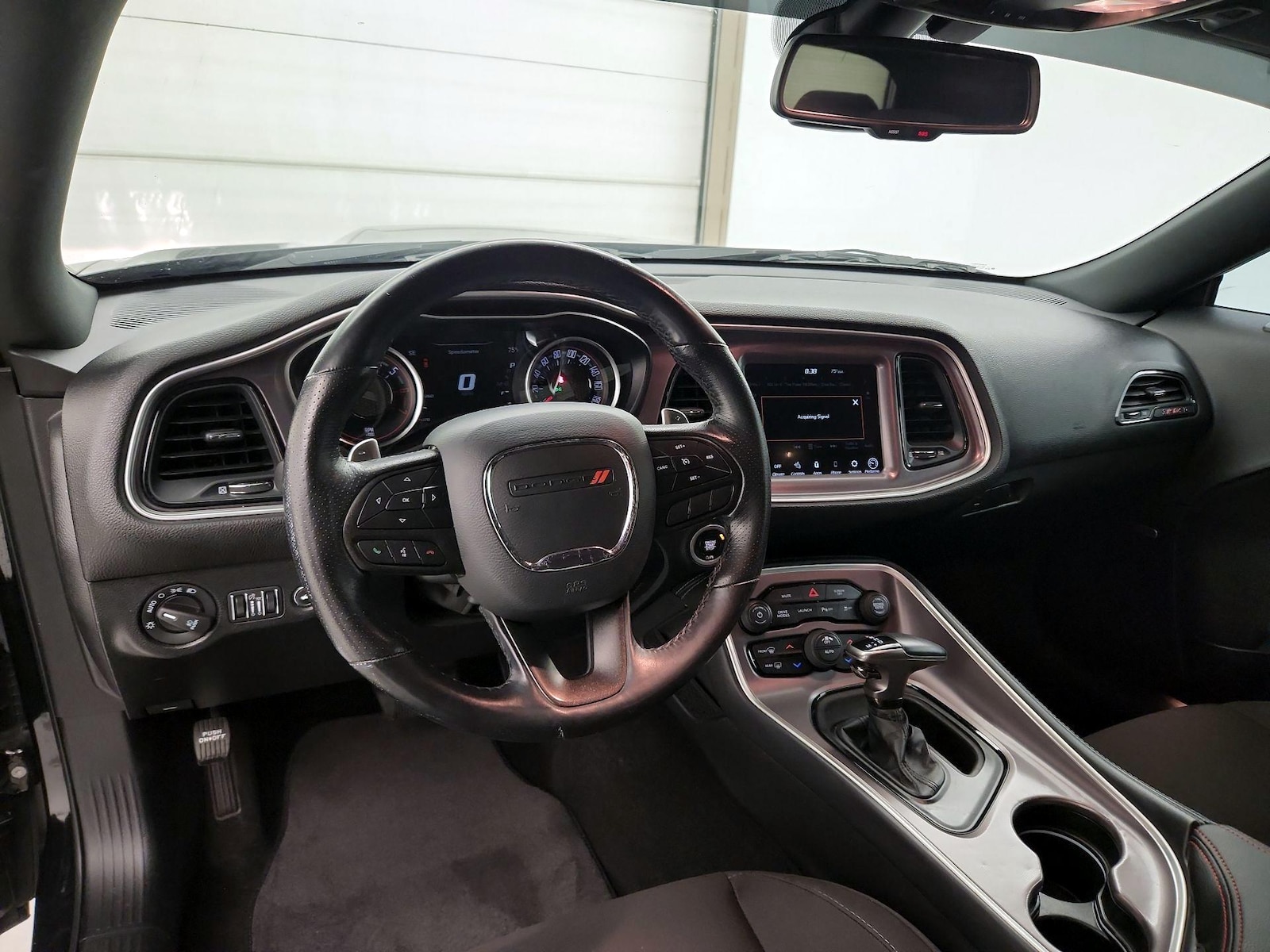 2022 Dodge Challenger R/T - Photo 10