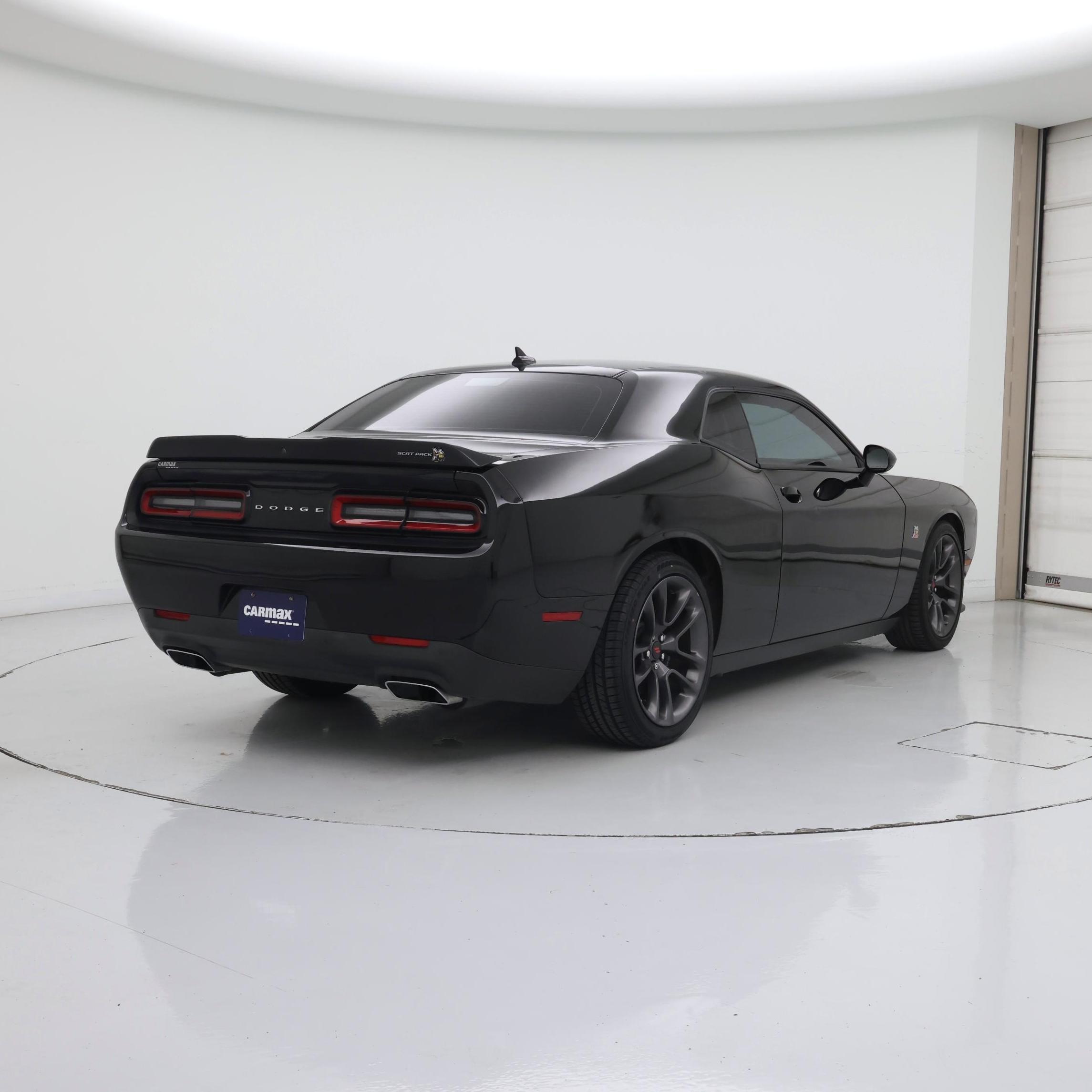 Thumbnail: 2022 Dodge Challenger - 8