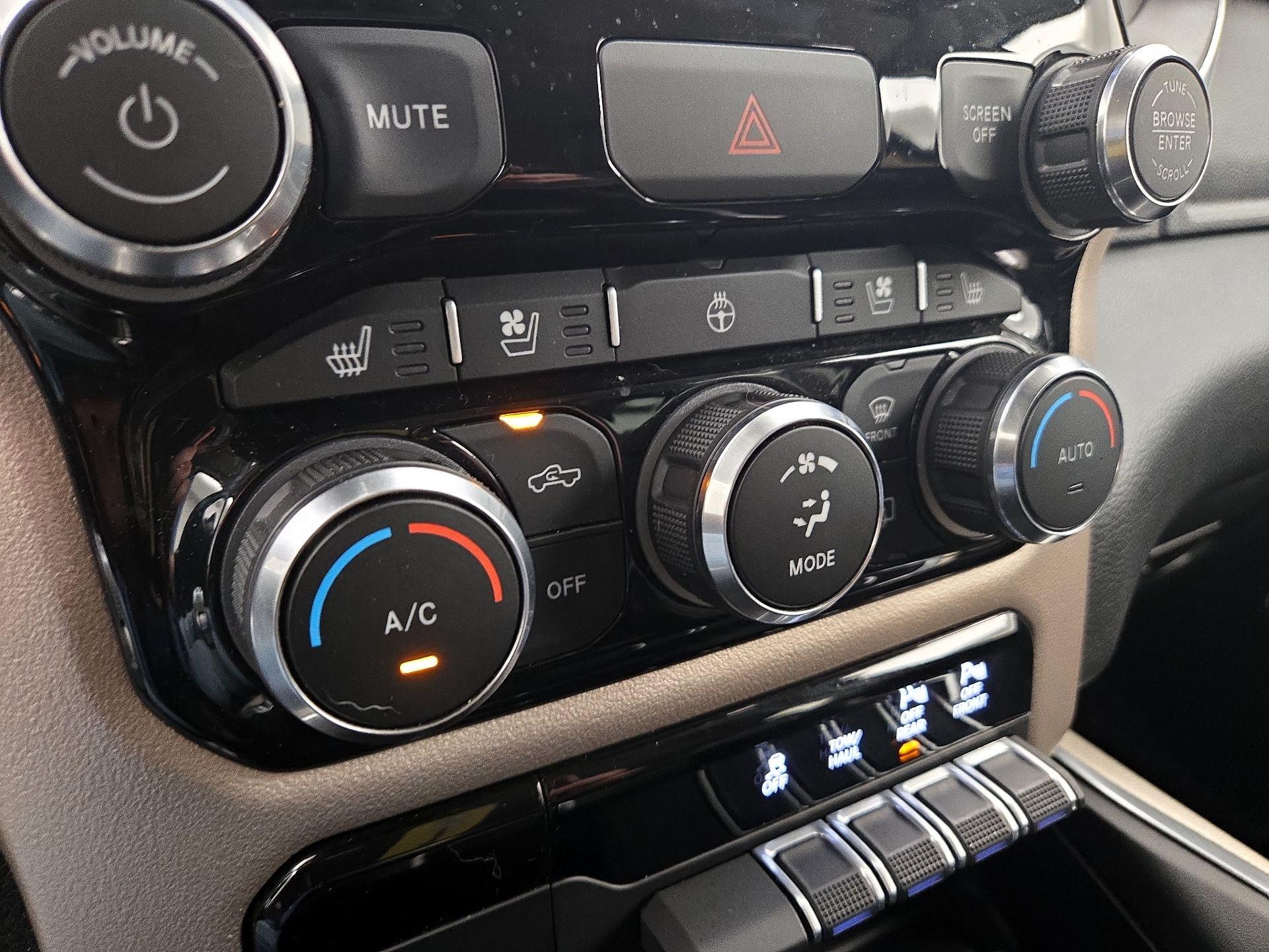 Thumbnail: 2020 RAM 1500 - 17