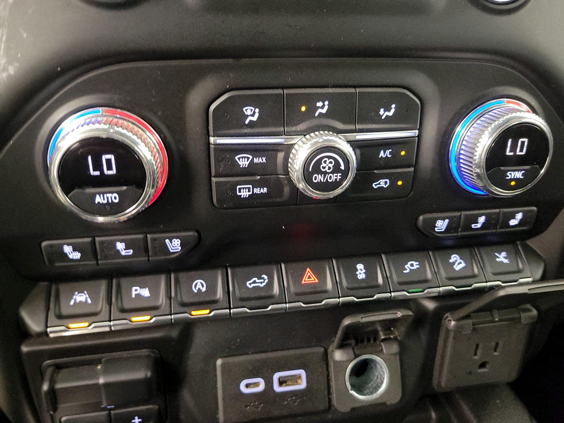 Thumbnail: 2020 GMC Sierra 1500 - 17