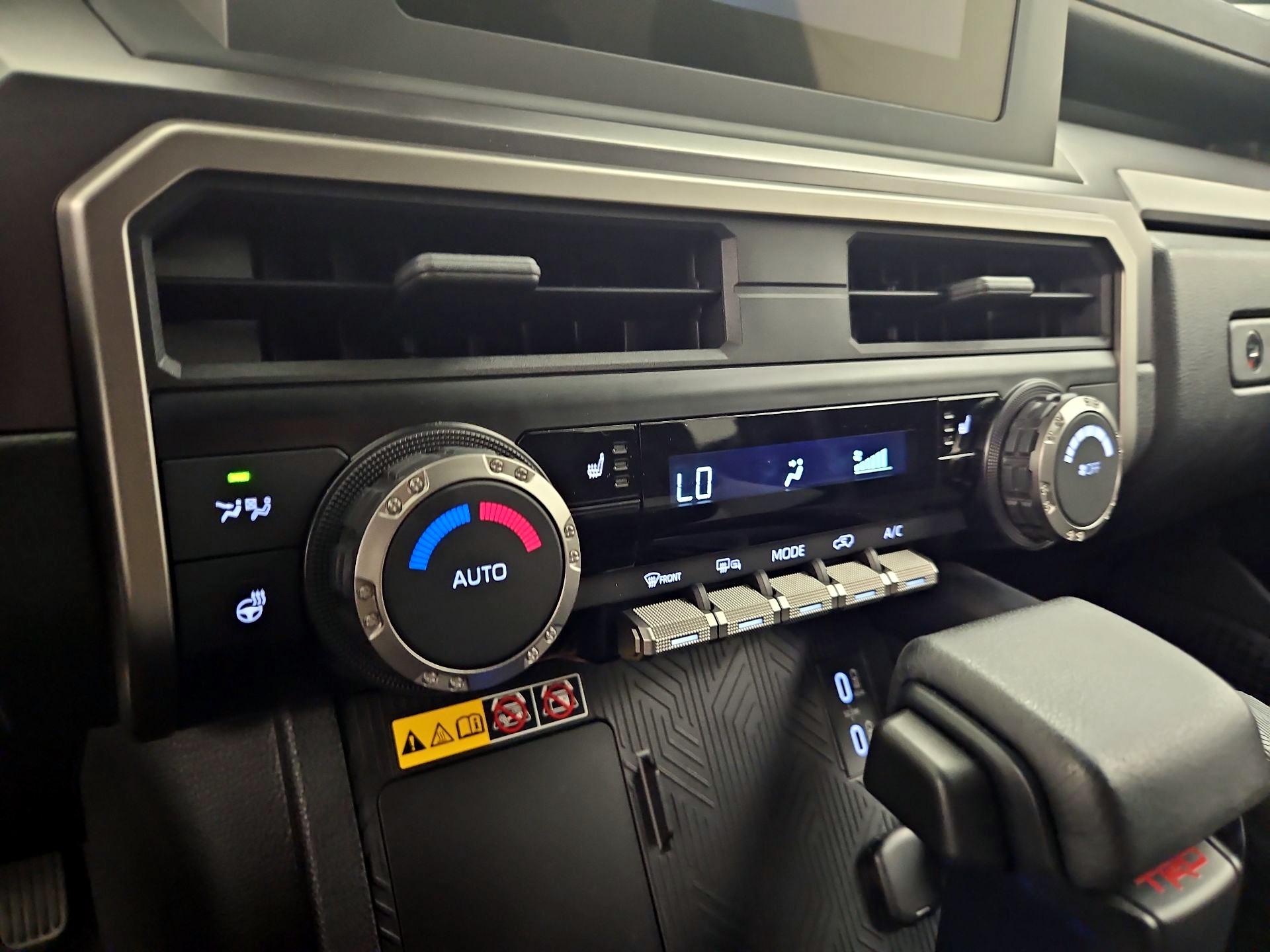 Thumbnail: 2025 Toyota 4Runner - 16