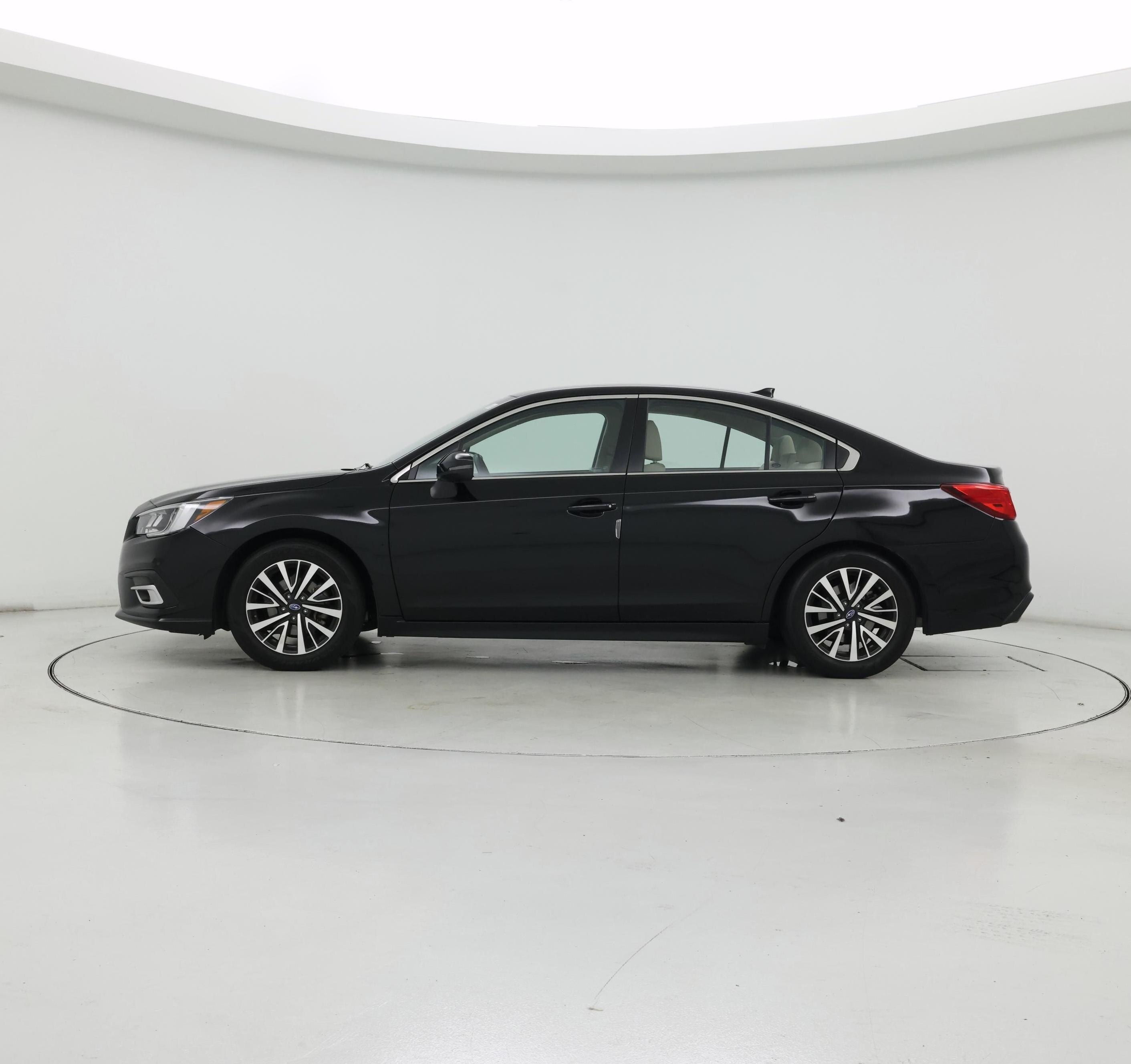 Thumbnail: 2019 Subaru Legacy - 3