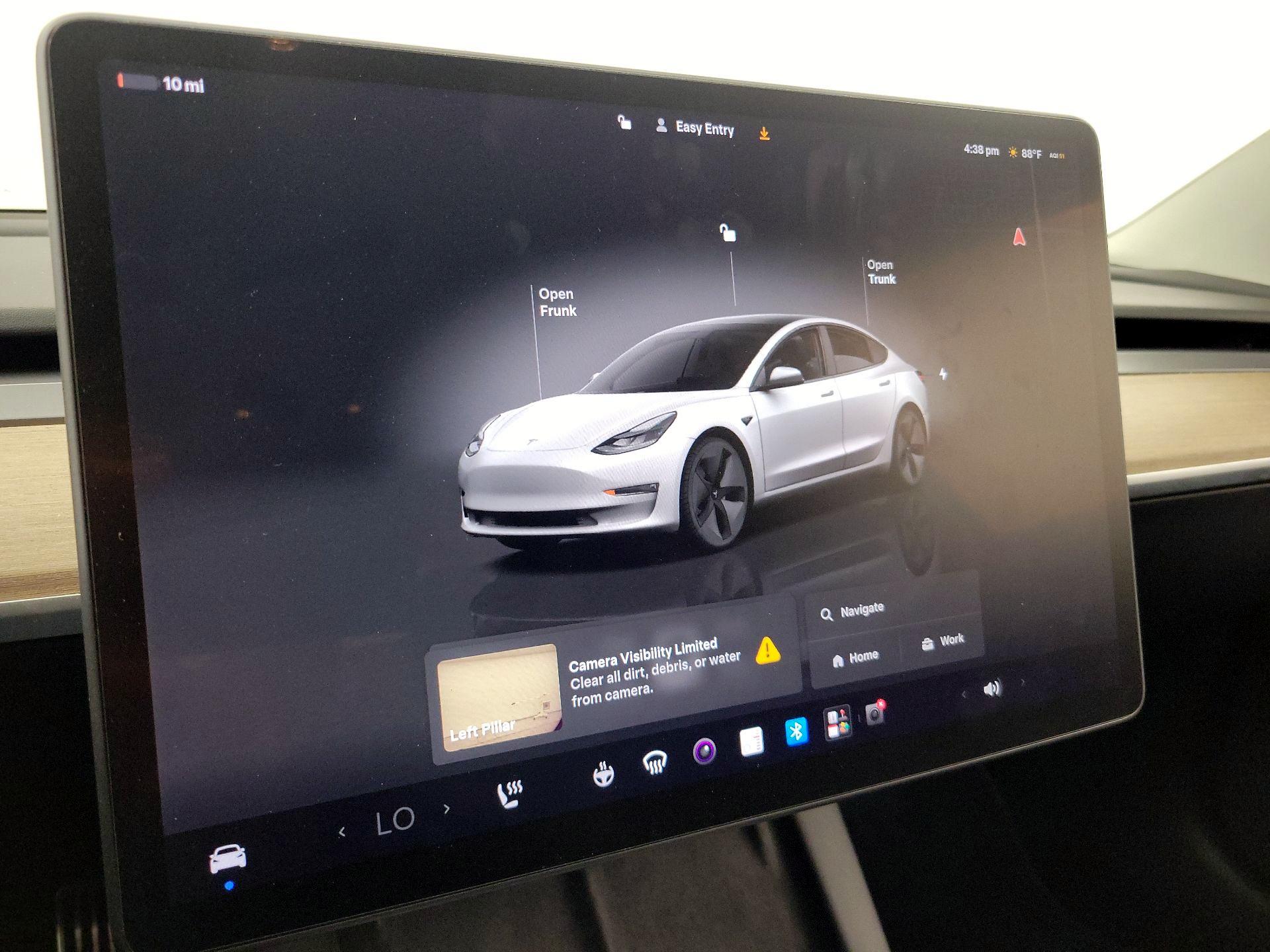Thumbnail: 2022 Tesla Model 3 - 15