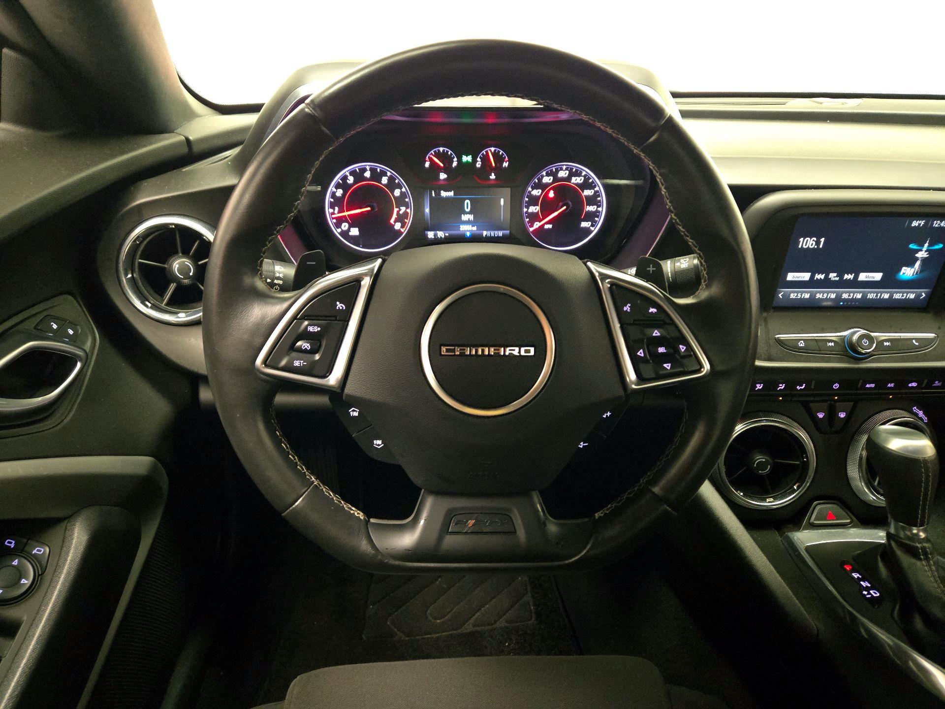 Thumbnail: 2017 Chevrolet Camaro - 10
