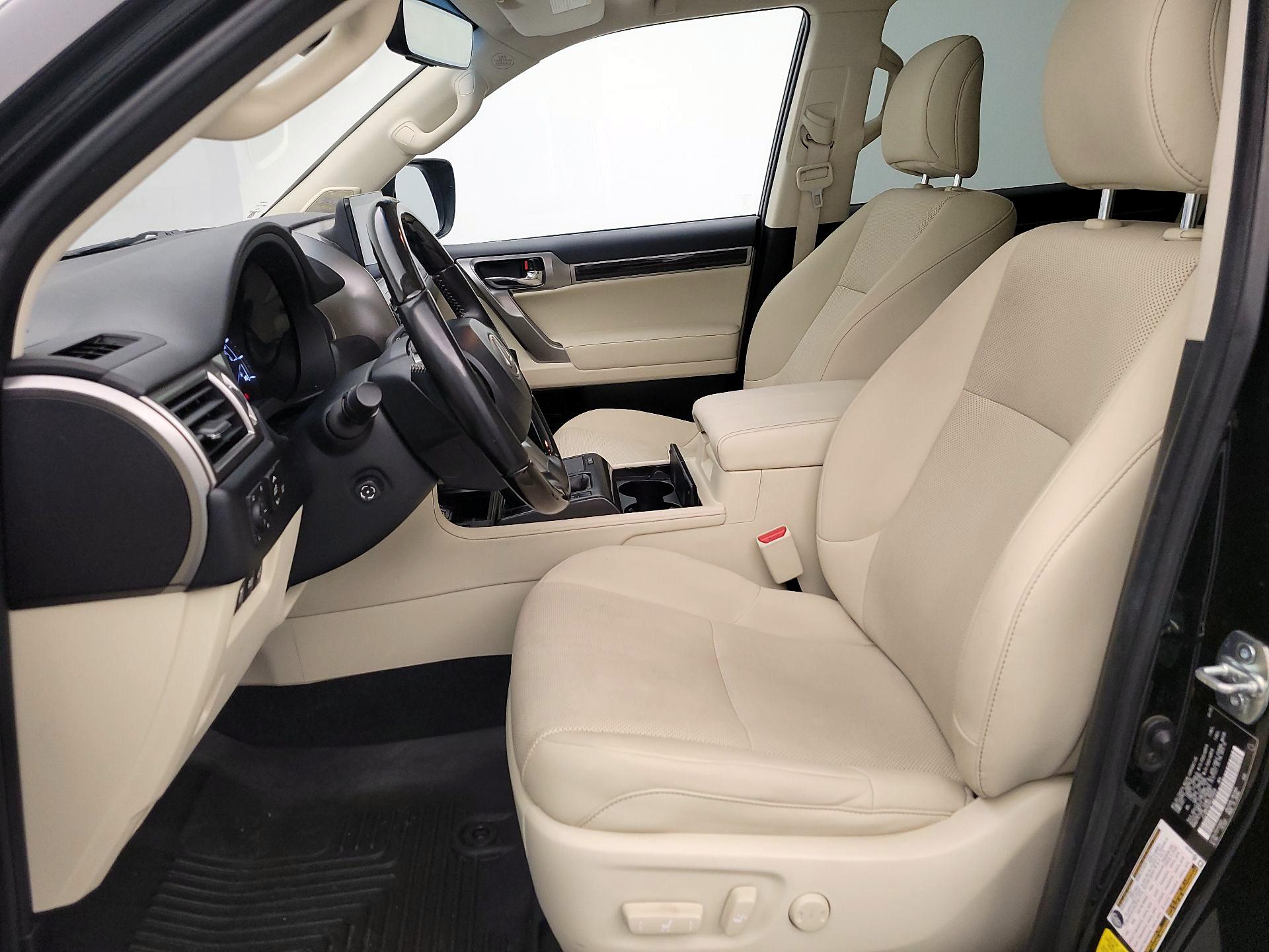 Thumbnail: 2022 Lexus GX - 11