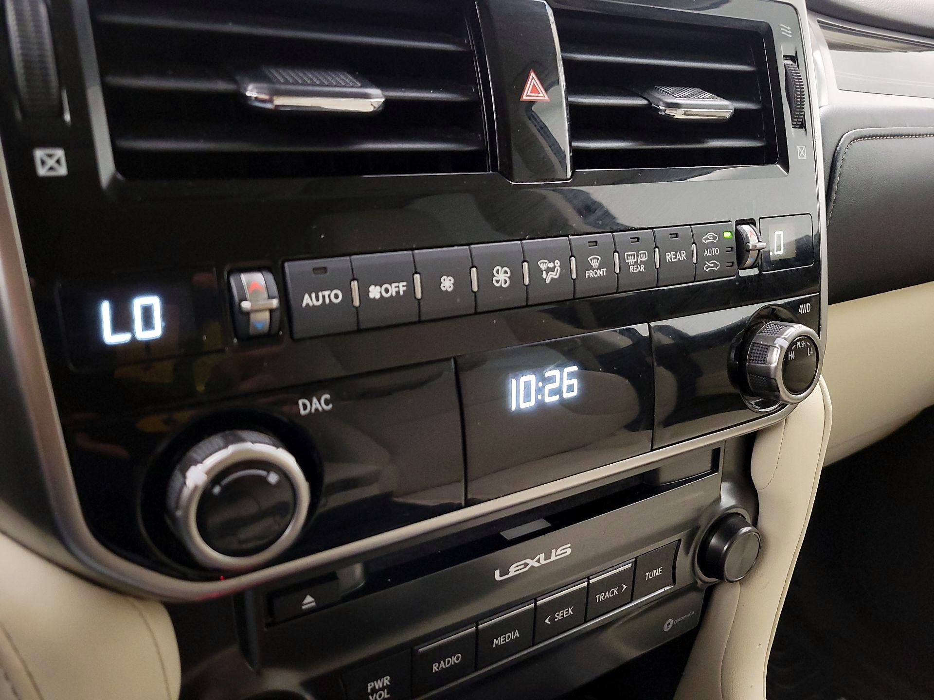 Thumbnail: 2022 Lexus GX - 17